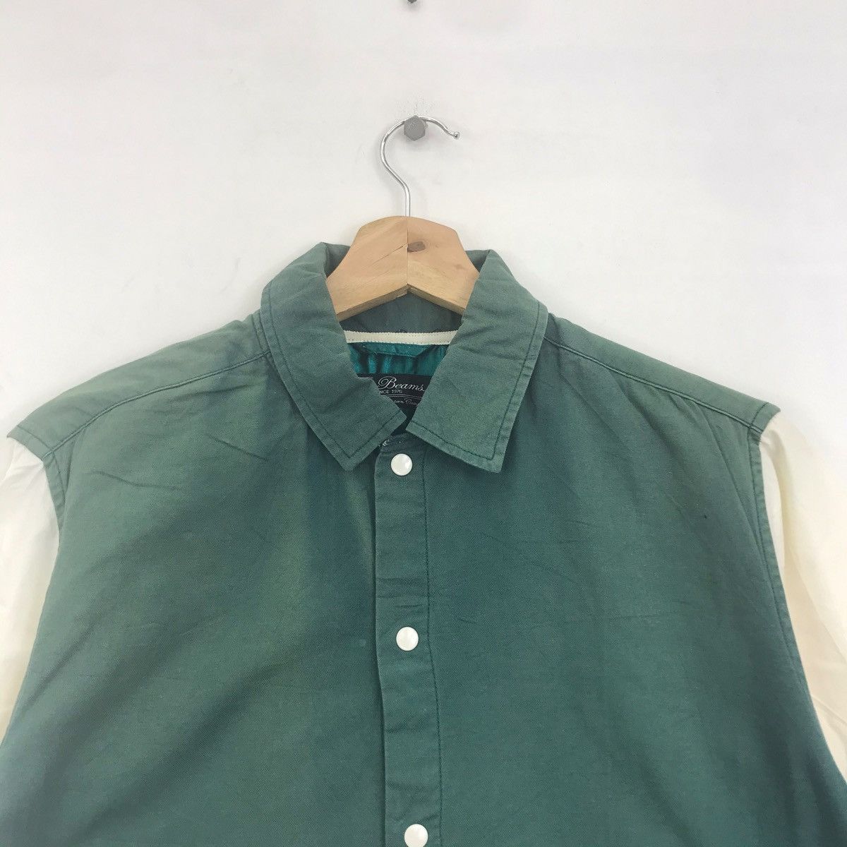 Japanese Brand BEAMS Japanese Brand Varsity Button Up Shirt Size US M / EU 48-50 / 2 - 2 Thumbnail
