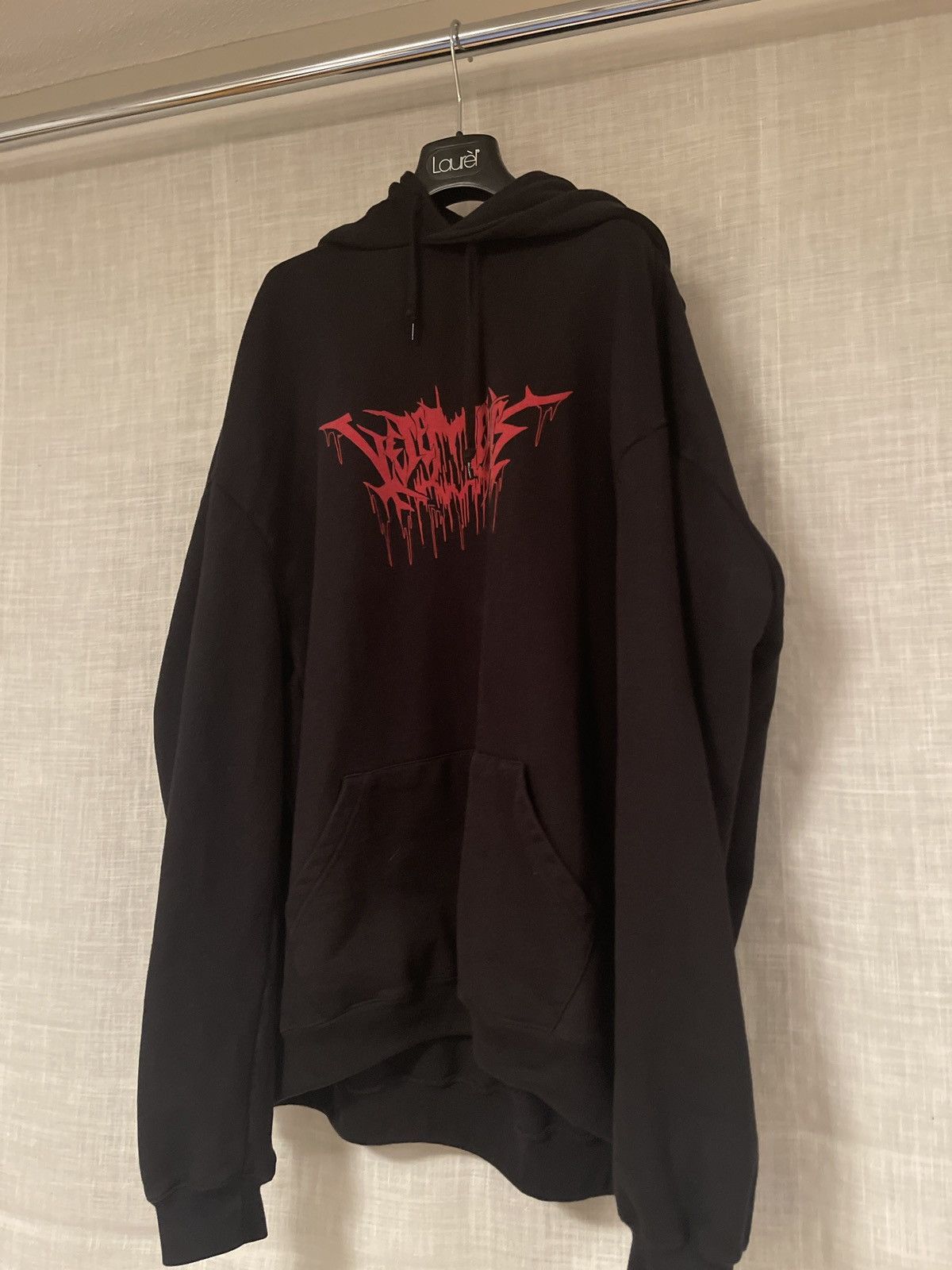 Vetements METAL TOUR HOODIE | Grailed