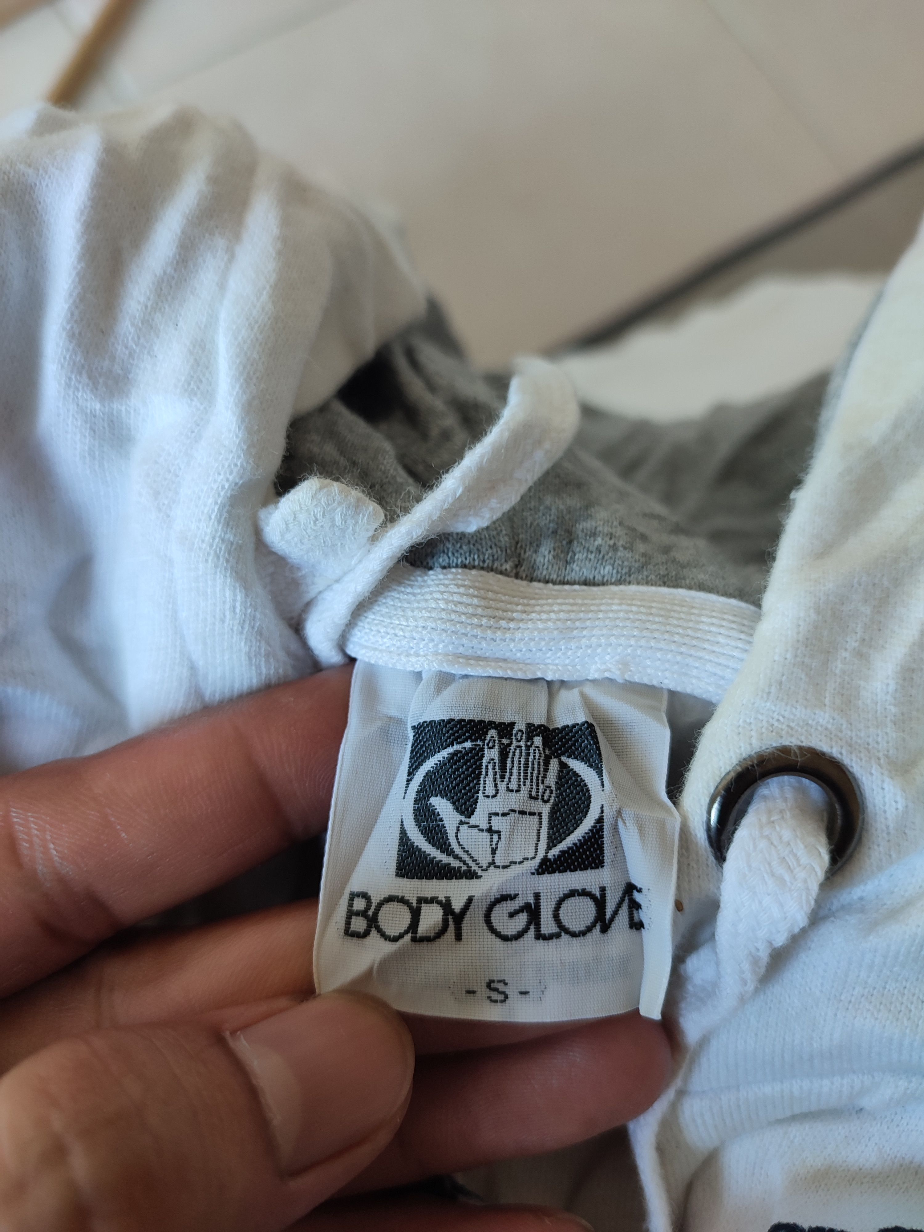 Body Glove × Vintage Vintage Body Glove Hoodie Size US S / EU 44-46 / 1 - 7 Thumbnail