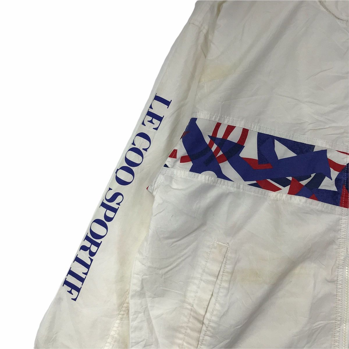 Le Coq Sportif Vintage LE COQ SPORTIF Sport Windbreaker Jacket Size US XL / EU 56 / 4 - 7 Thumbnail