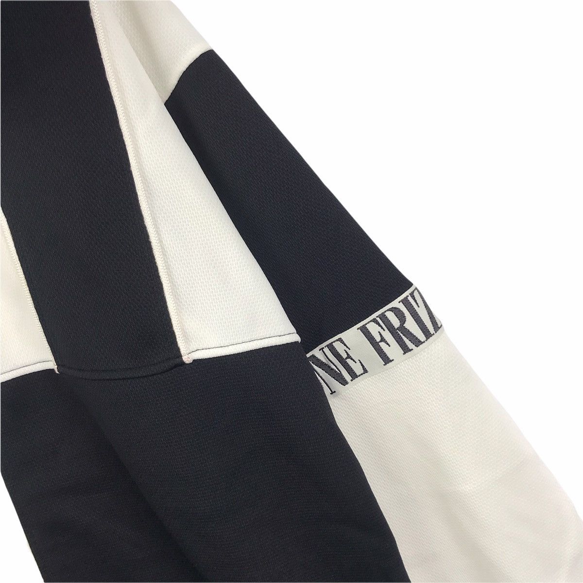 FRIZIONE Italy Colour Block Black White Sweatshirt