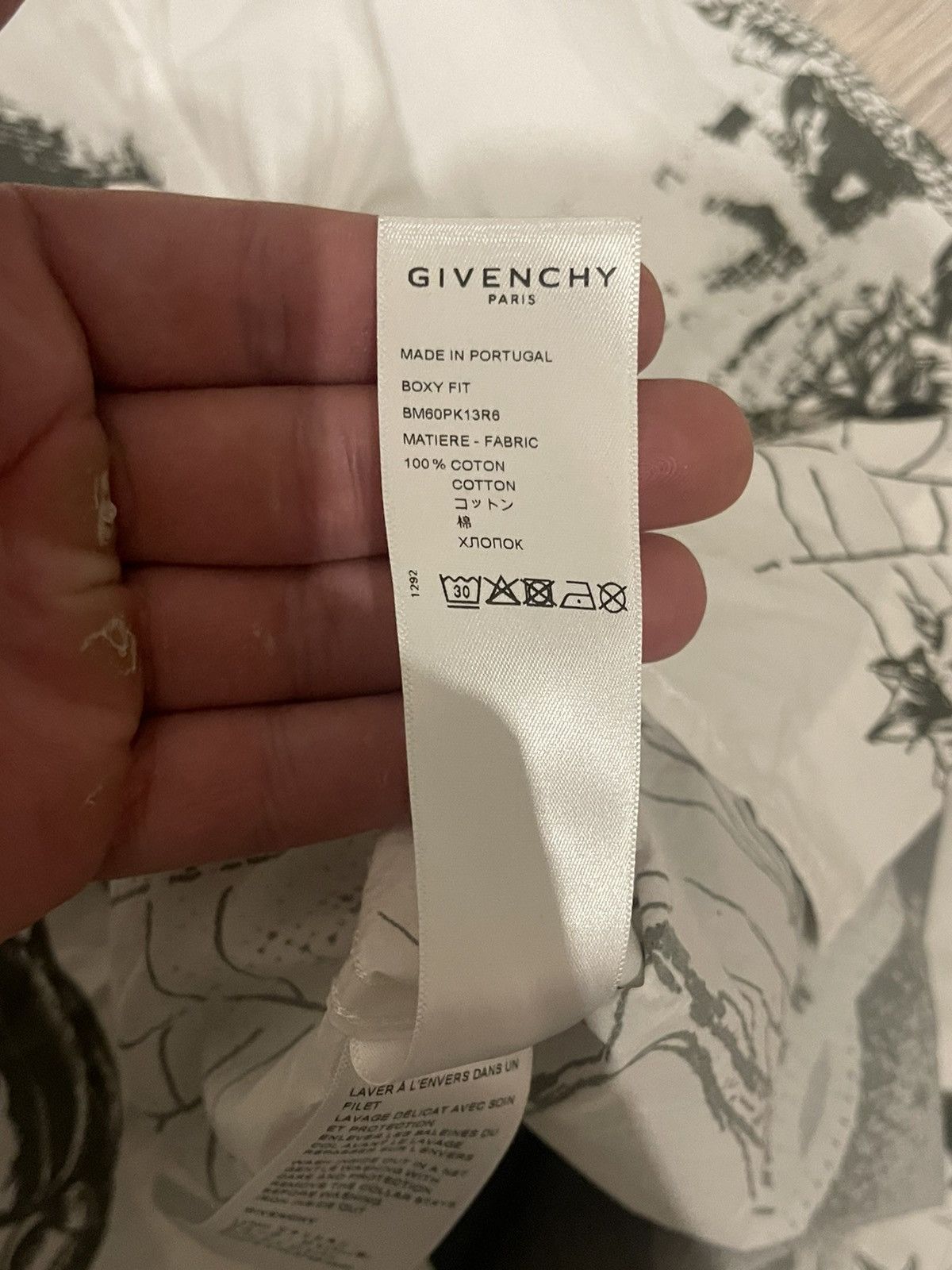 Givenchy Givenchy Tattoo Zip Shirt Size US L / EU 52-54 / 3 - 4 Thumbnail