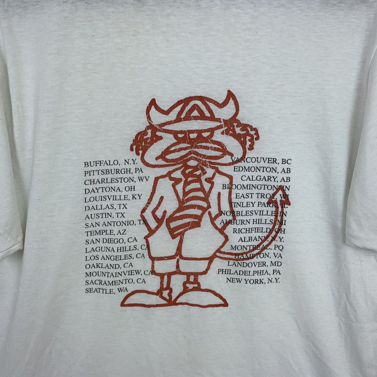 AC/DC × Band Tees × Vintage Vintage ACDC The Razors Edge 2005 Tshirt Size US L / EU 52-54 / 3 - 8 Thumbnail