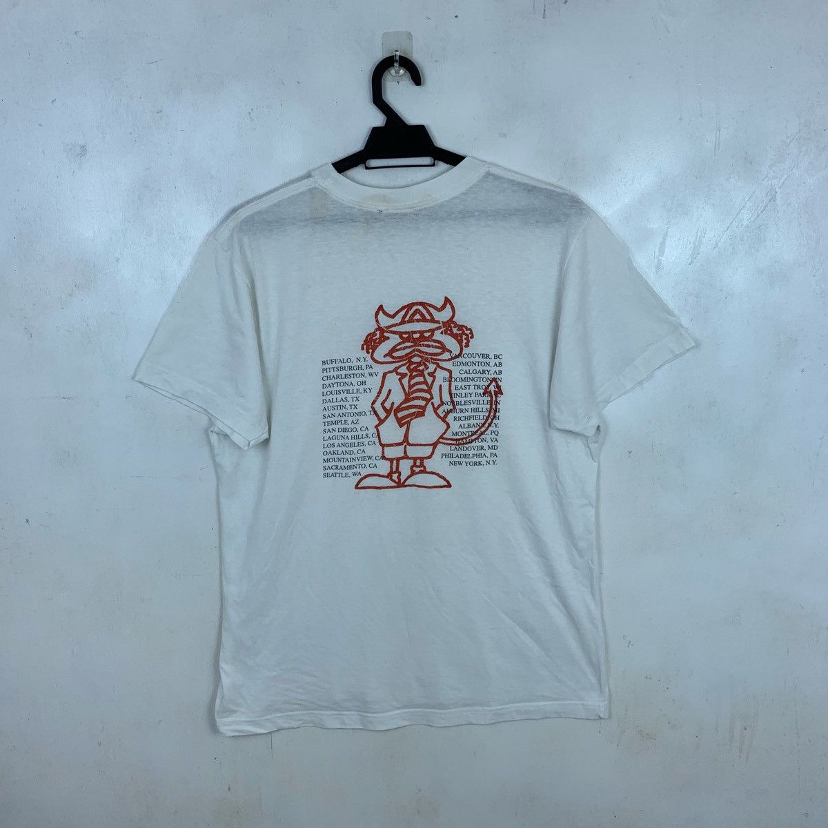 AC/DC × Band Tees × Vintage Vintage ACDC The Razors Edge 2005 Tshirt Size US L / EU 52-54 / 3 - 7 Thumbnail