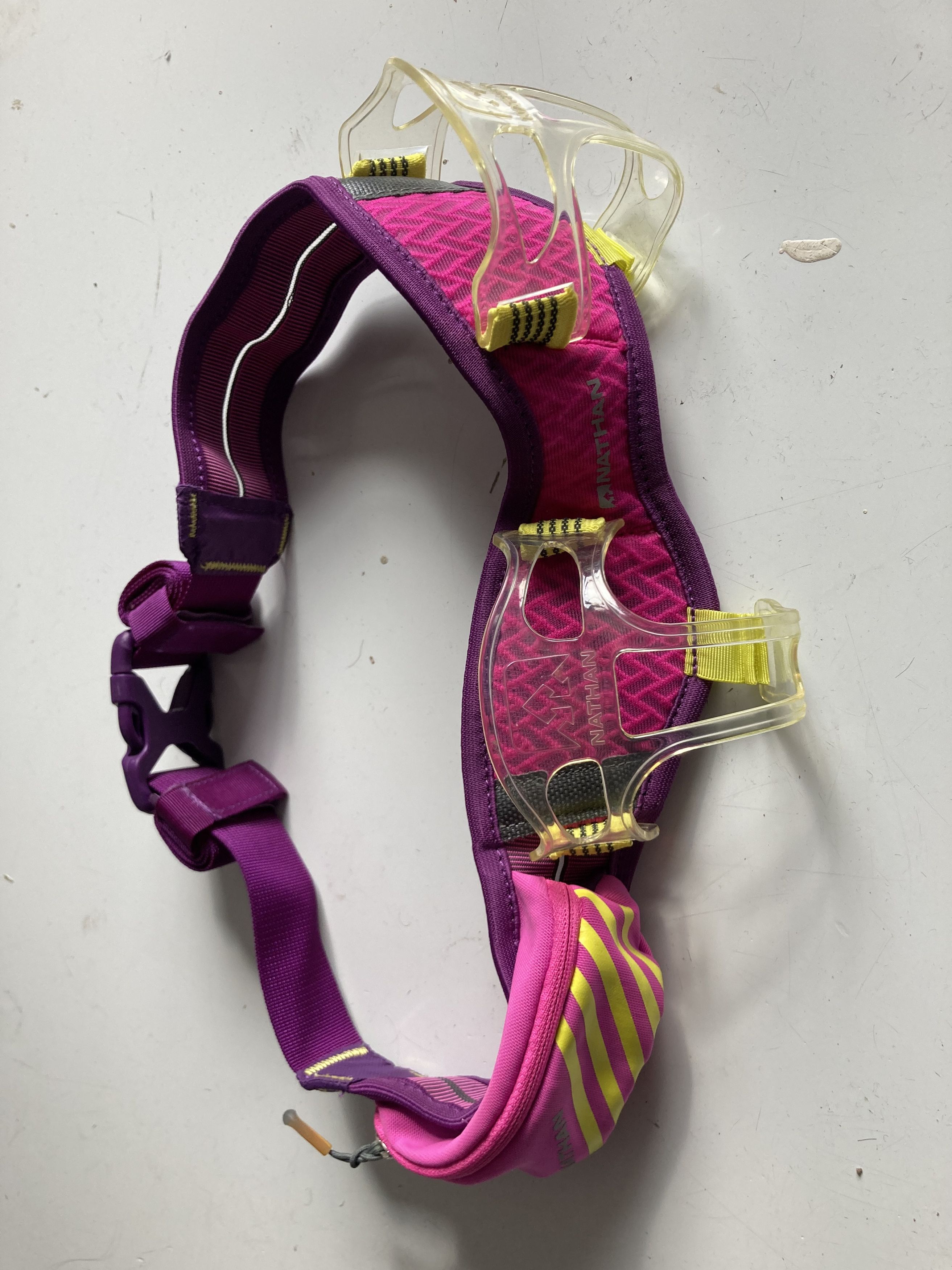 Other Nathan Run Jog Trail Belt for 2 Water Bottles flask Zip Size ONE SIZE - 1 Thumbnail