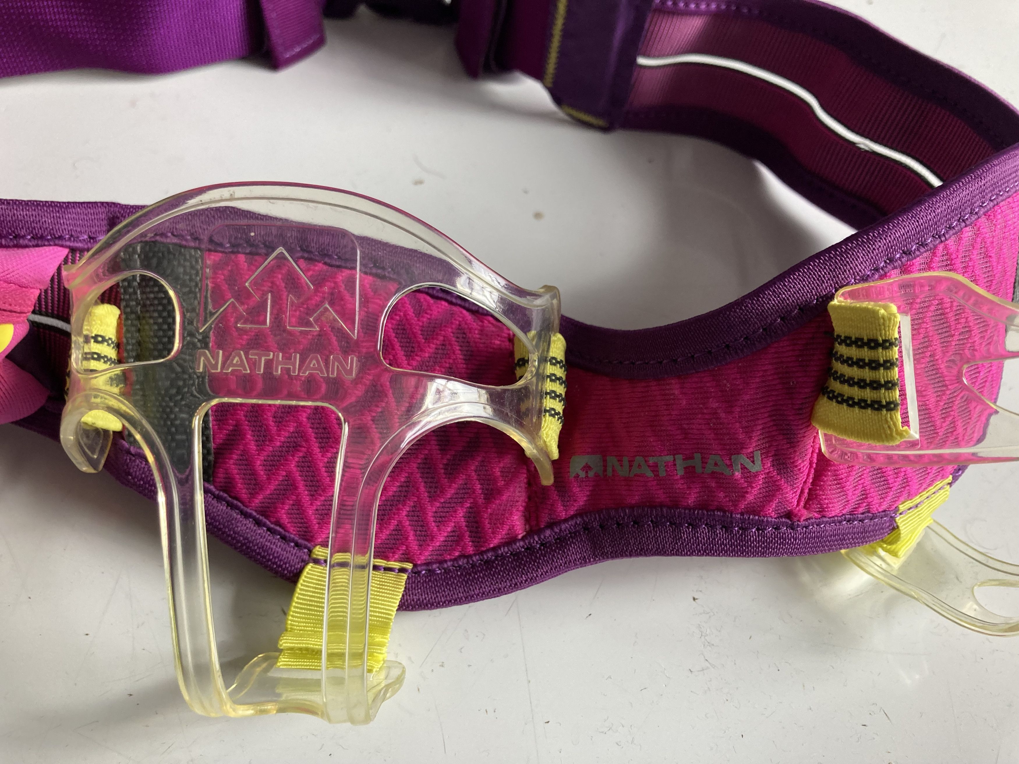 Other Nathan Run Jog Trail Belt for 2 Water Bottles flask Zip Size ONE SIZE - 2 Thumbnail