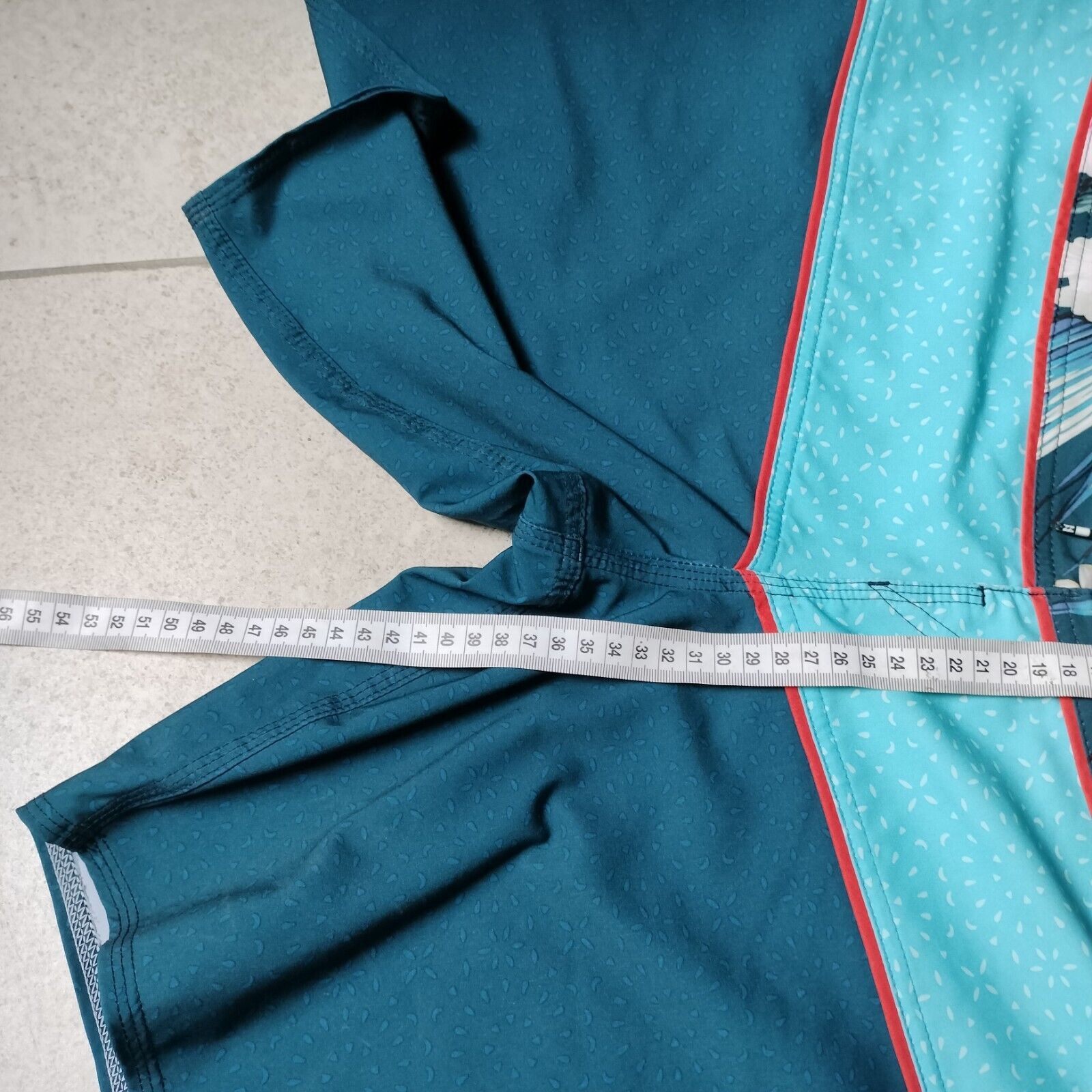 Billabong Billabong Board Shorts Boardies Floral Platinum X Tribong Size US 36 / EU 52 - 11 Thumbnail