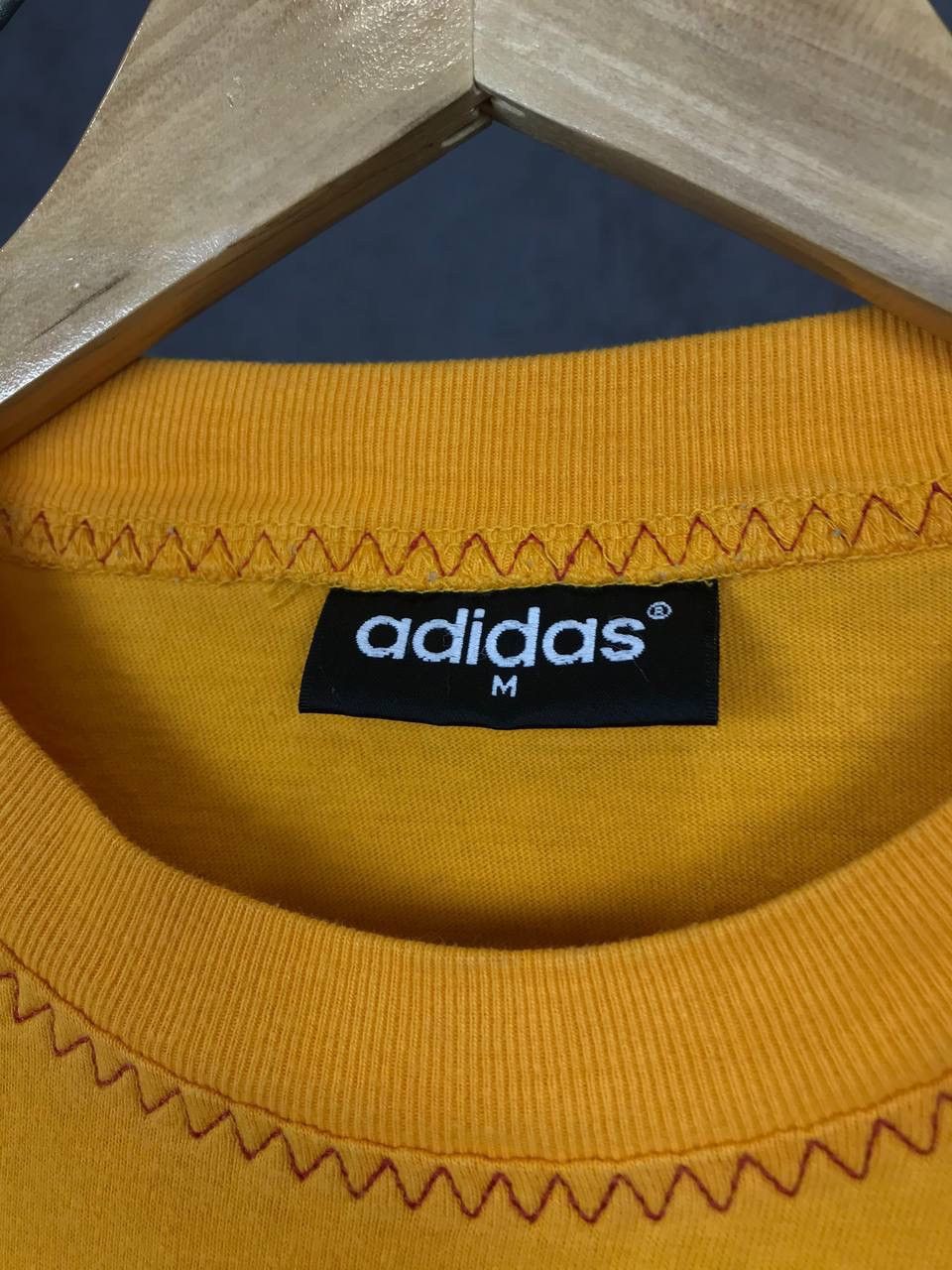 Adidas × Vintage Adidas vintage streetwear orange overprinted tee Size US M / EU 48-50 / 2 - 3 Thumbnail