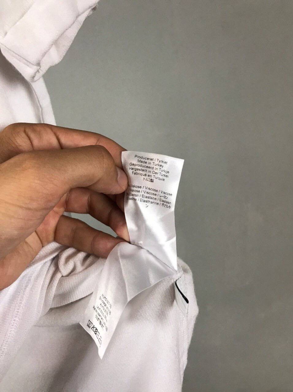 Won Hundred Won Hundred Streetwear Small Logo Tee Size US M / EU 48-50 / 2 - 8 Thumbnail
