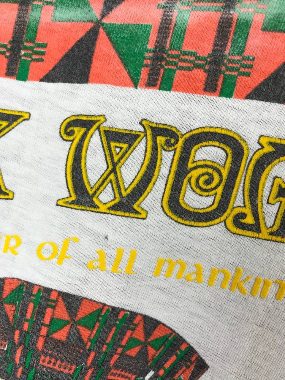 Vintage 1992 Black Woman the mother of all mankind art vintage tee Size US L / EU 52-54 / 3 - 6 Thumbnail
