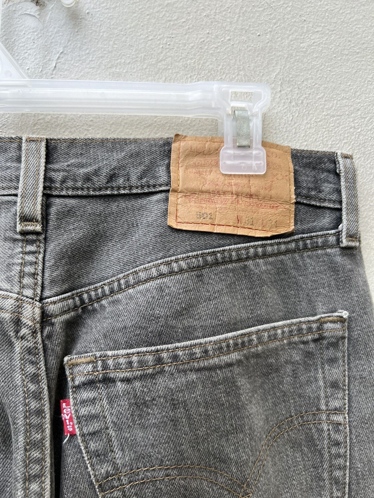 Levi's Vintage 2000 Levi’s 501 Fade Black Distressed Denim Jeans Size US 31 - 16 Thumbnail