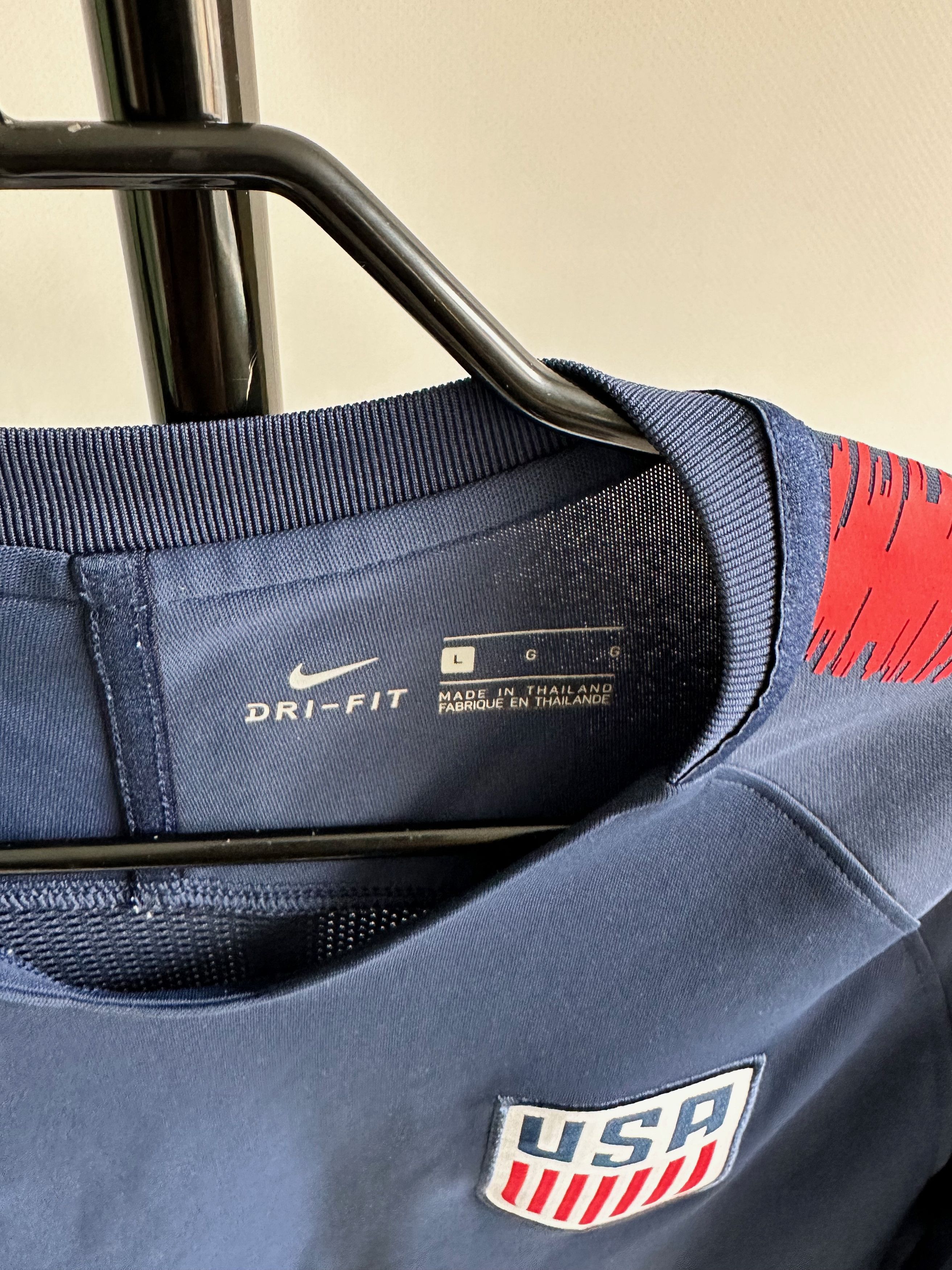 Nike 2018 Nike USA Training soccer jersey football national team Size US S / EU 44-46 / 1 - 12 Thumbnail