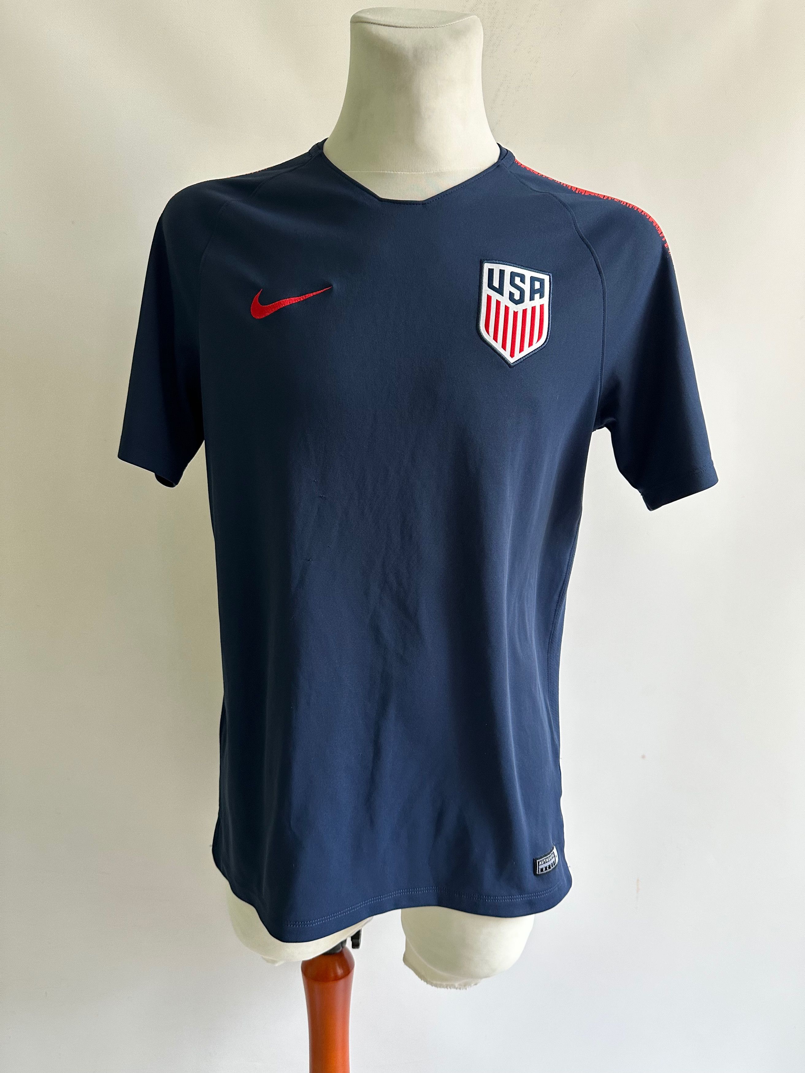 Nike 2018 Nike USA Training soccer jersey football national team Size US S / EU 44-46 / 1 - 2 Thumbnail