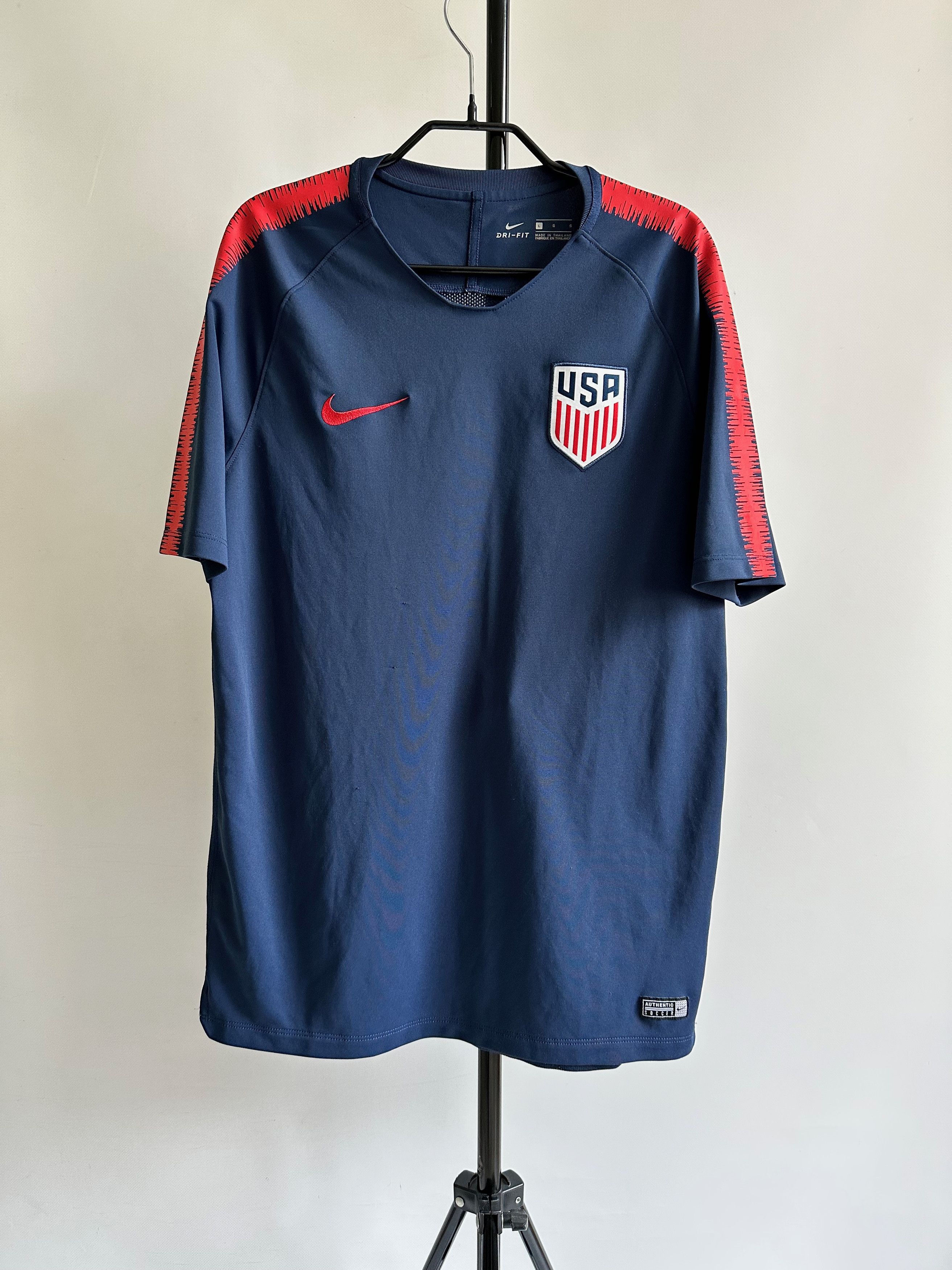 Nike 2018 Nike USA Training soccer jersey football national team Size US S / EU 44-46 / 1 - 1 Thumbnail