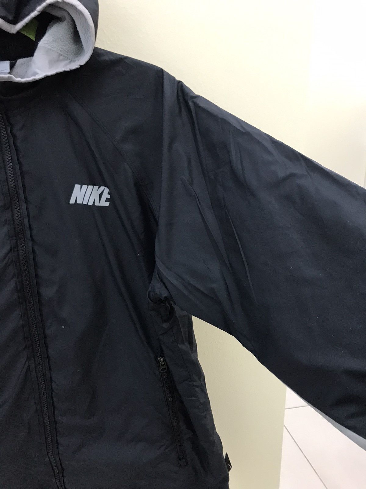 Nike Nike Light Hoodie Jacket Size US L / EU 52-54 / 3 - 20 Thumbnail