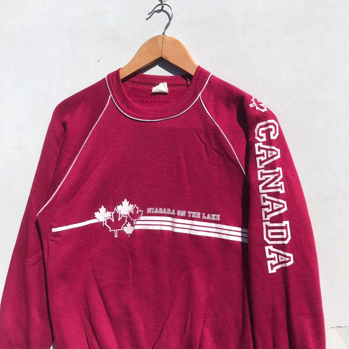 Vintage RARE🔥 NIAGARA ON THE LAKE • CANADA Size US XS / EU 42 / 0 - 2 Thumbnail