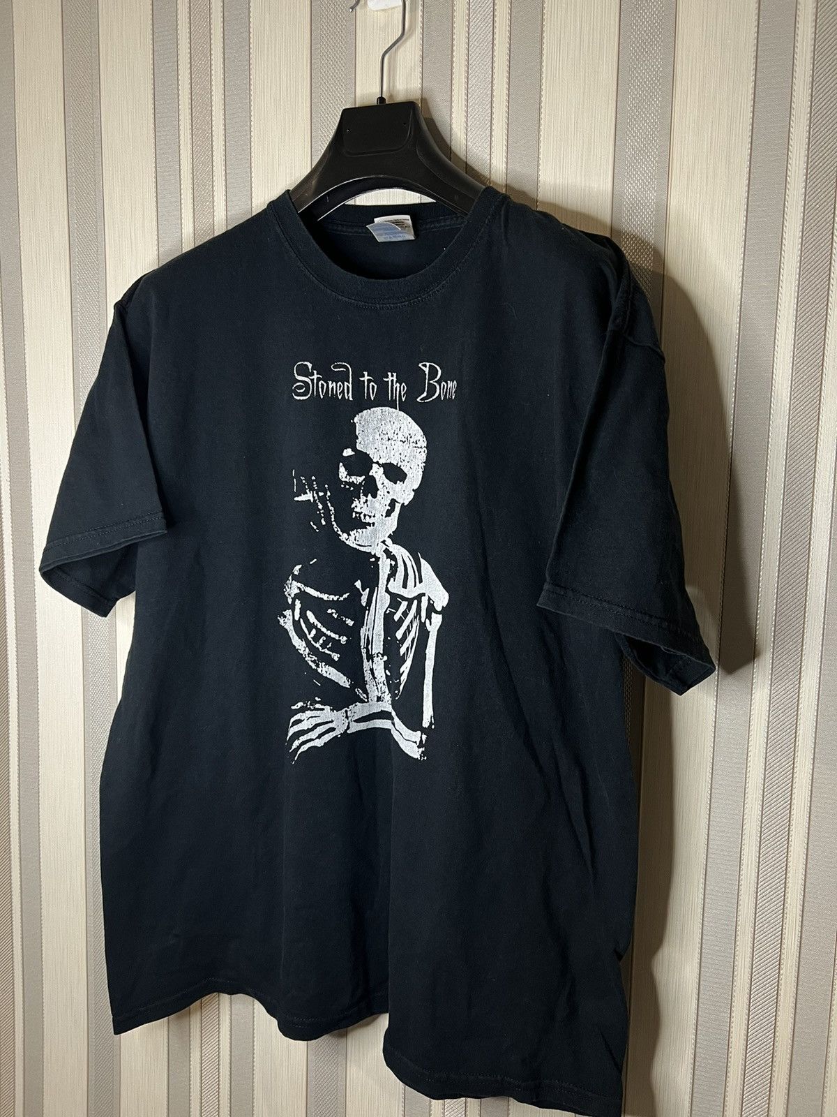 Bob Marley × Vintage Vintage Stoned to the Bone Tee Weed Marijuana T shirt Size US XL / EU 56 / 4 - 1 Thumbnail
