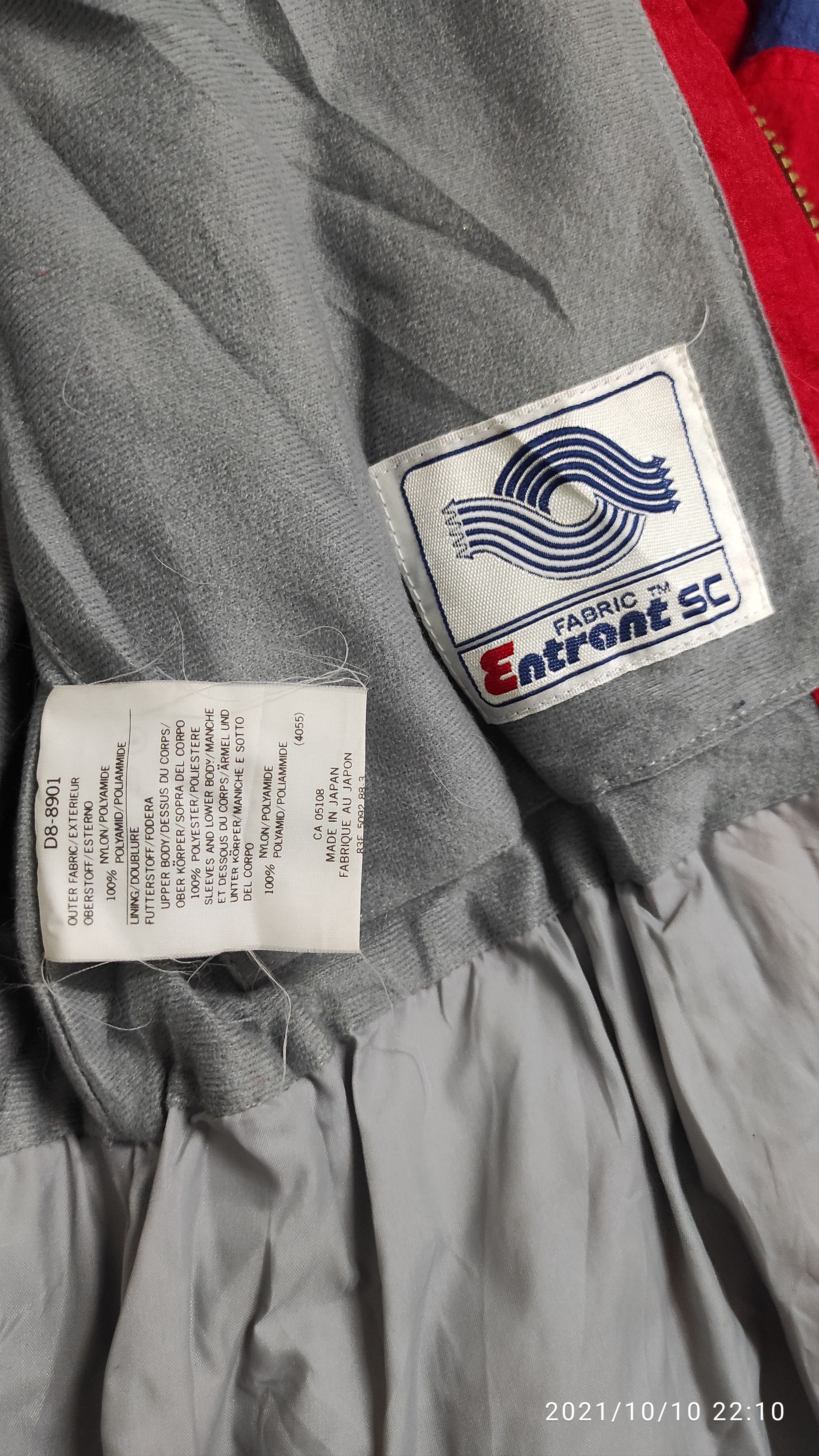 Descente Vintage Official Supplier Man Spain Ski Team Ski jacket Size US M / EU 48-50 / 2 - 5 Thumbnail