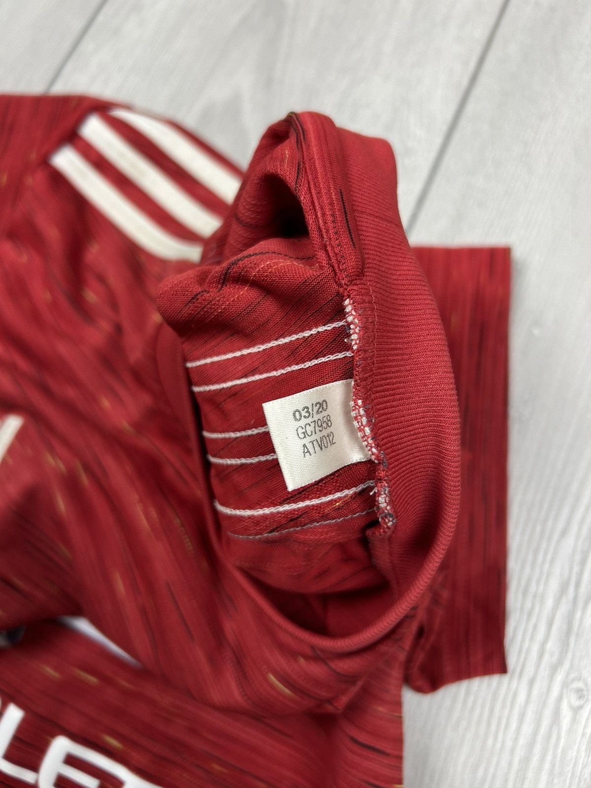 Other Manchester United Adidas Jersey 2020 Size S #34 Van De Beek Size US S / EU 44-46 / 1 - 7 Thumbnail