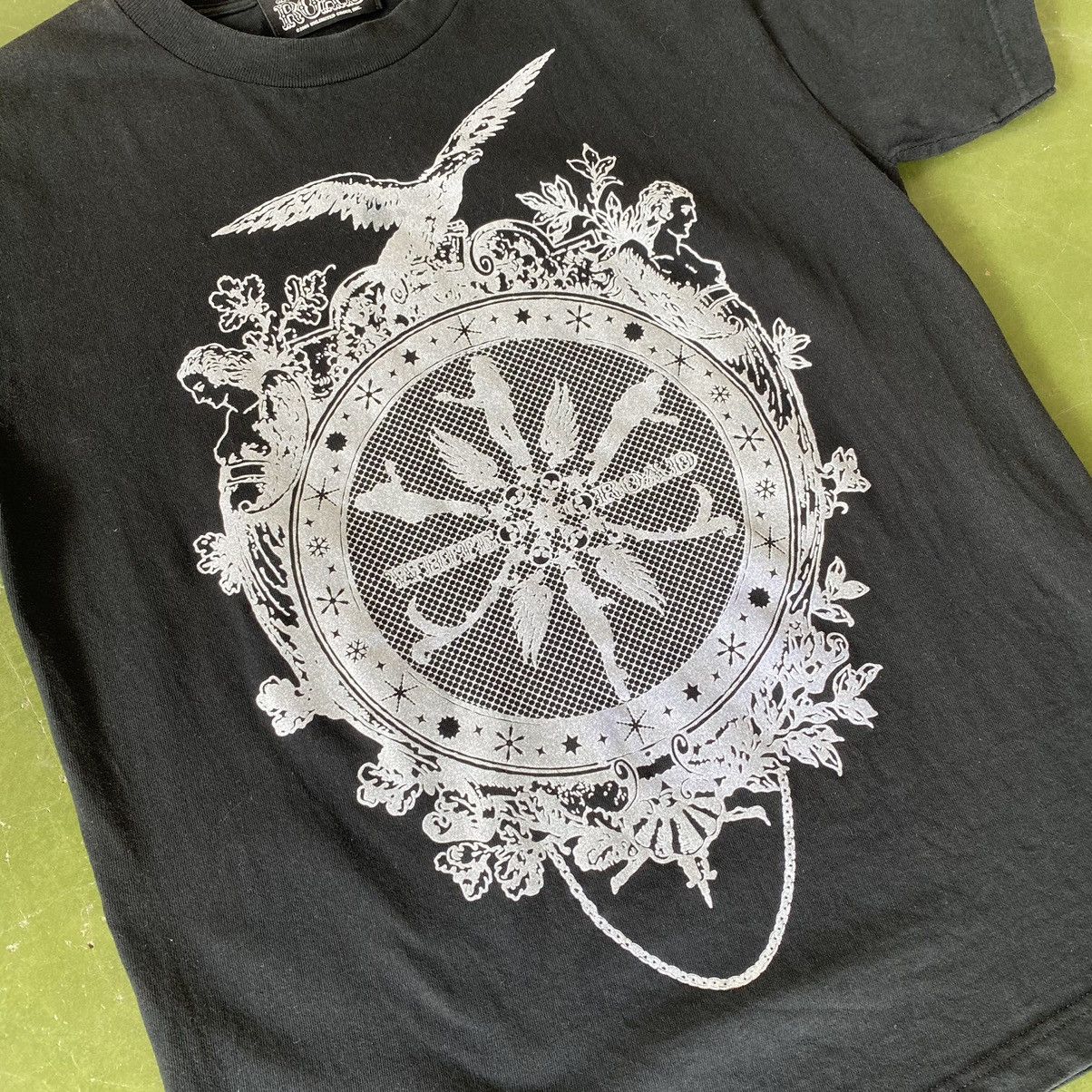 Band Tees × Japanese Brand × Vintage Vintage Glay Dome Band Rare Tshirt Size US S / EU 44-46 / 1 - 3 Thumbnail