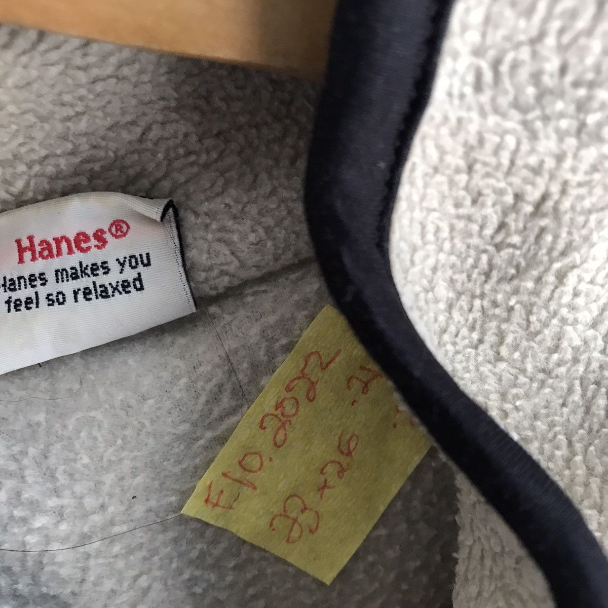 American Apparel × Hanes North Carolina Hanes USA Fleece Sweatshirt Size US L / EU 52-54 / 3 - 7 Thumbnail