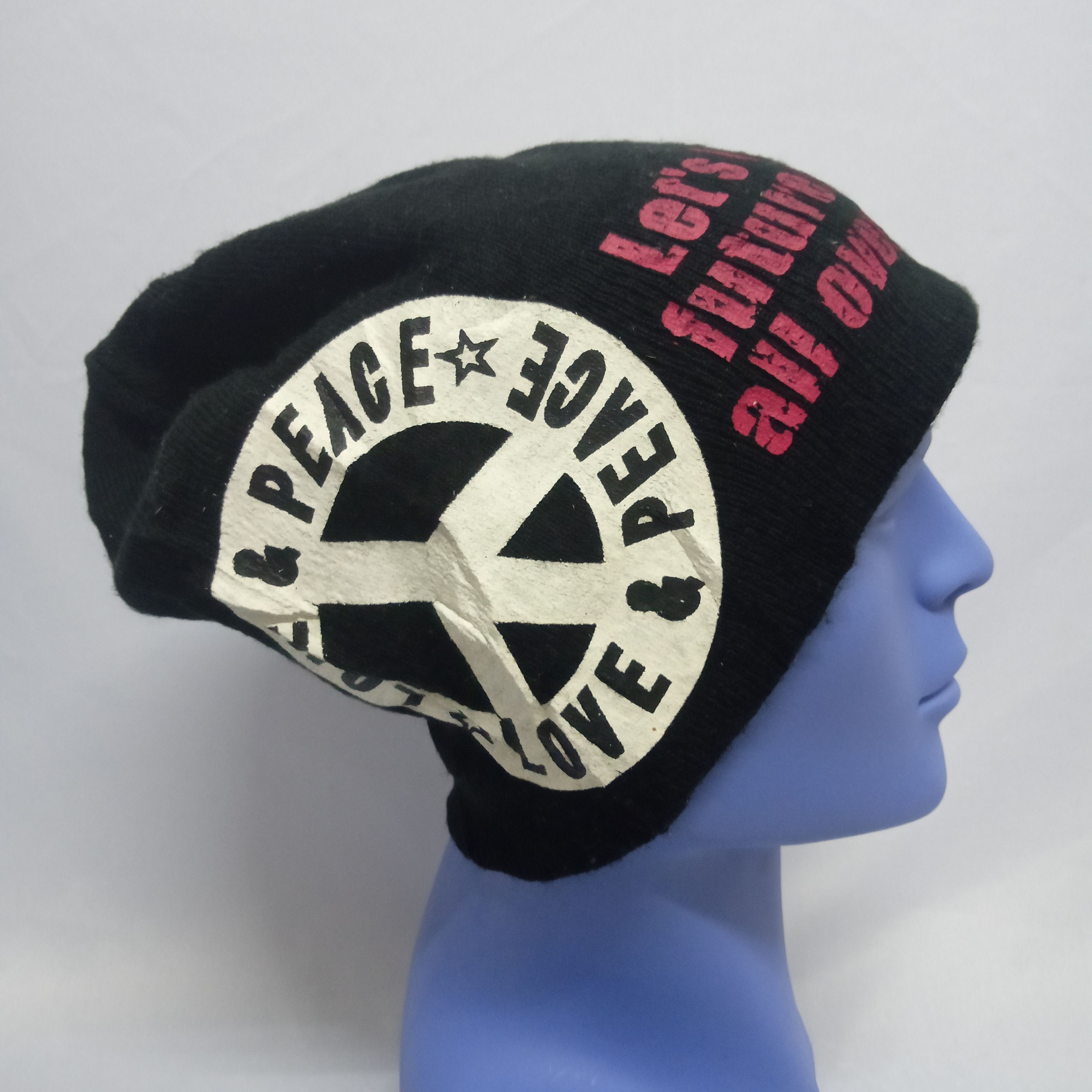Japanese Brand 💥BEST OFFER💥 LOVE & PEACH BEANIE/STREETWEAR/WINTER Size ONE SIZE - 1 Thumbnail