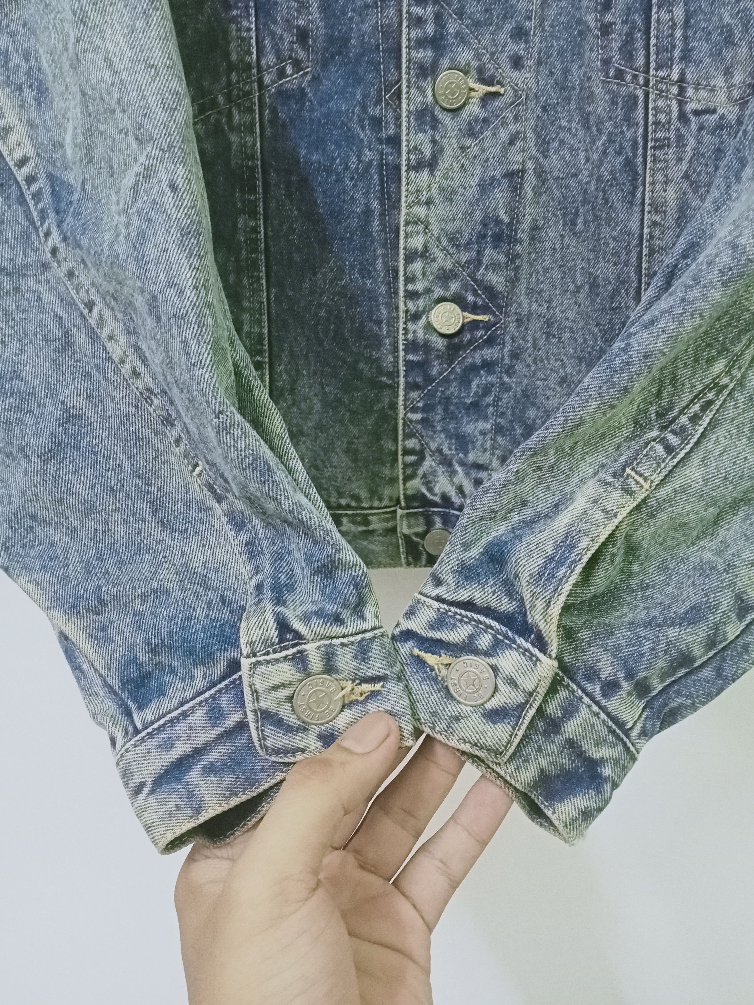 Japanese Brand Vintage Acid Wash Trucker Denim Jeans Jacket Size US L / EU 52-54 / 3 - 5 Thumbnail