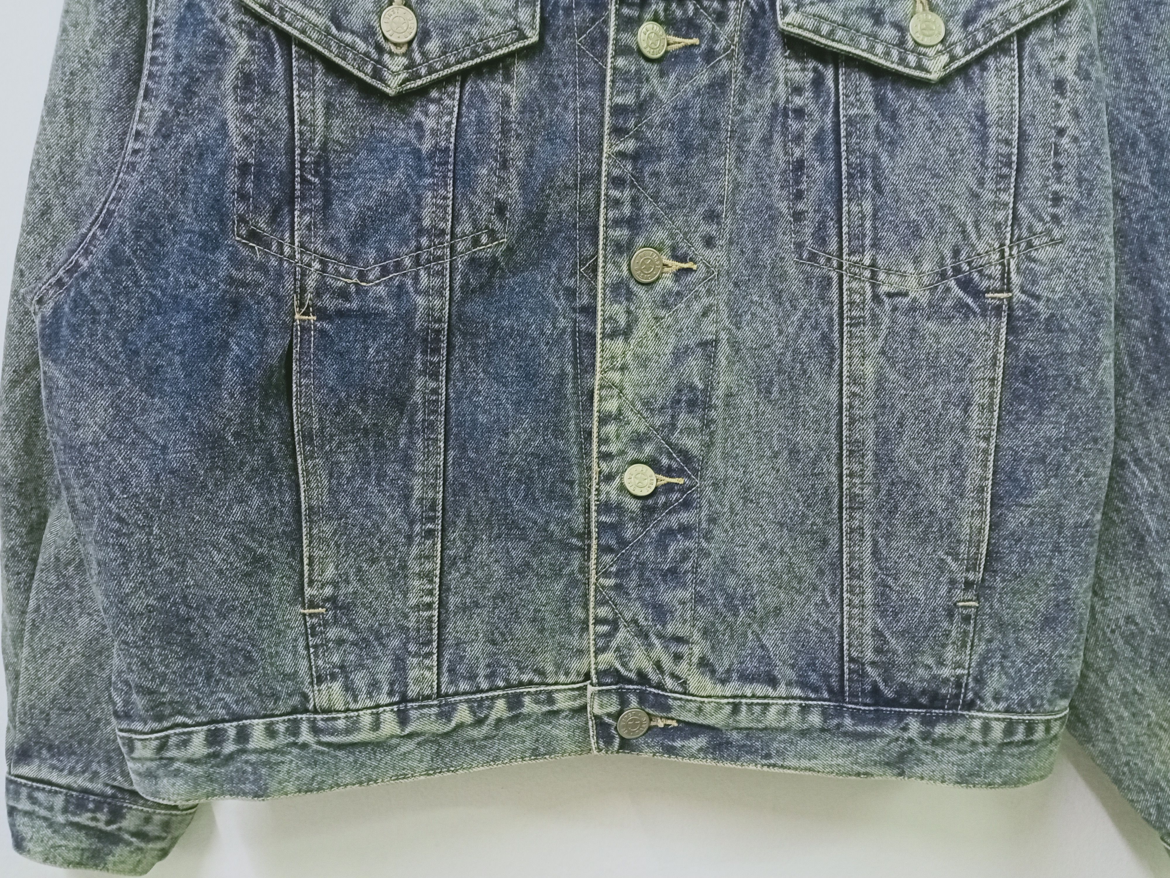 Japanese Brand Vintage Acid Wash Trucker Denim Jeans Jacket Size US L / EU 52-54 / 3 - 3 Thumbnail