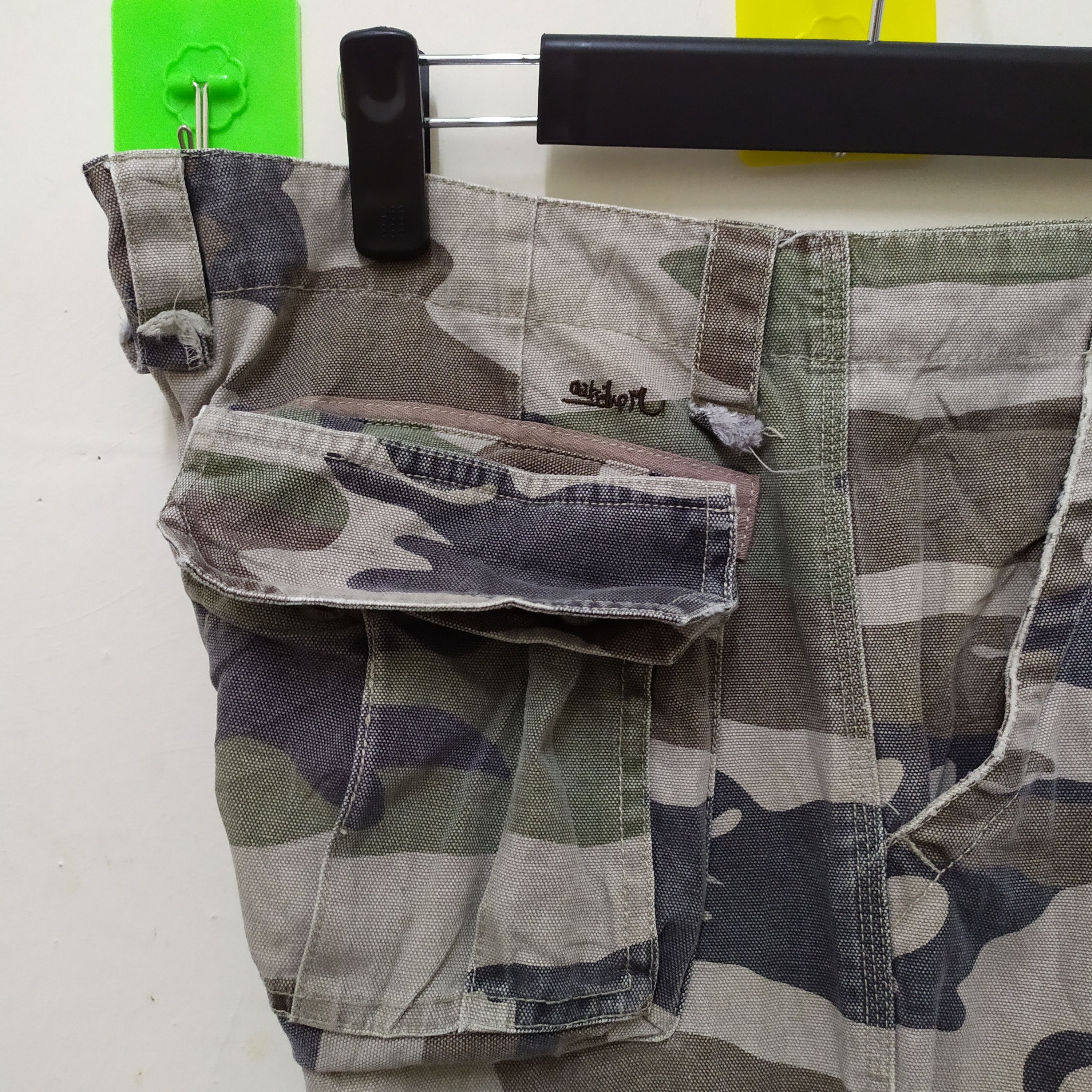 Japanese Brand × Quicksilver Quiksilver Camo Cargo Pants Multipocket Utility Pants Size US 34 / EU 50 - 5 Thumbnail