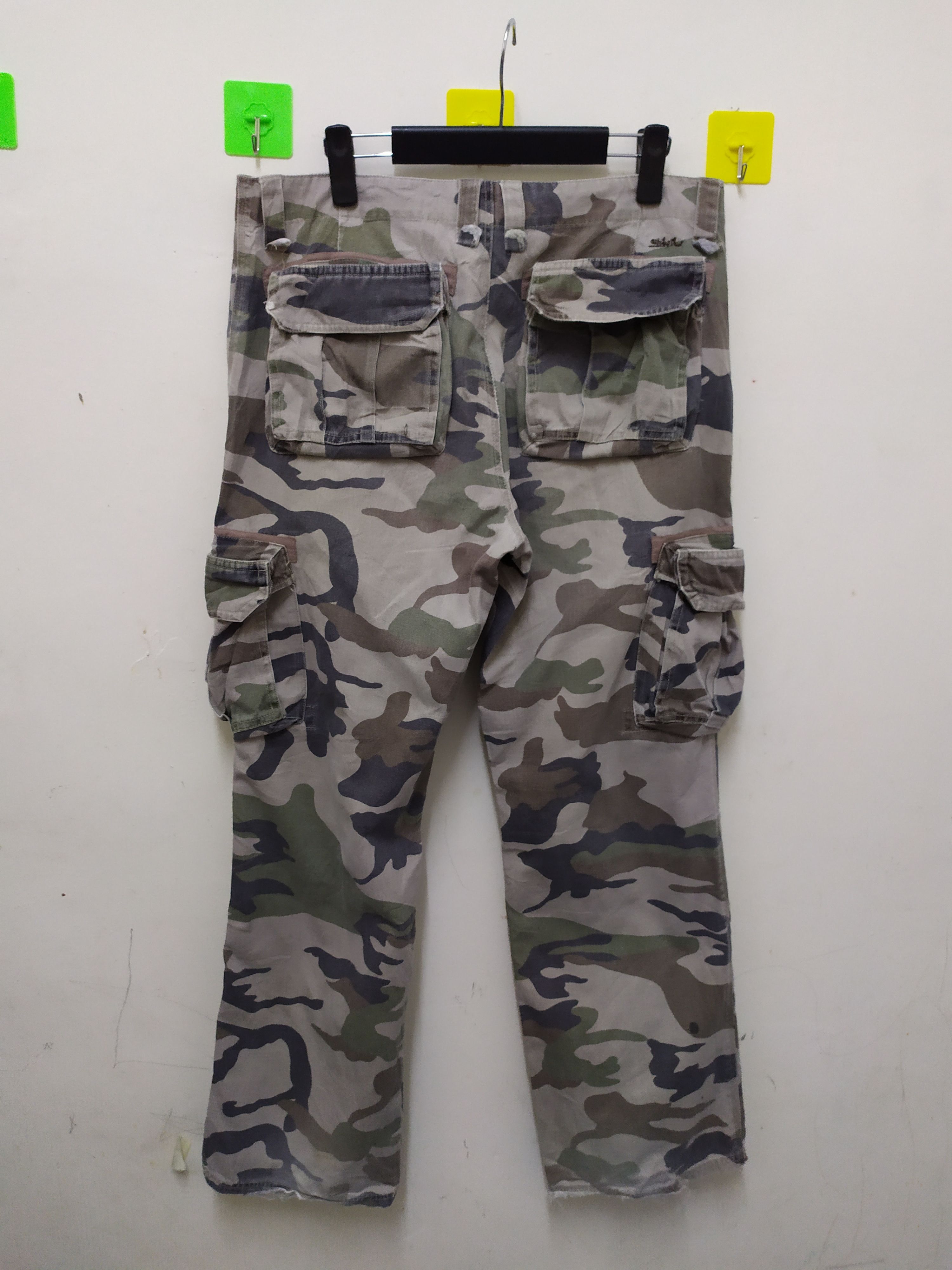 Japanese Brand × Quicksilver Quiksilver Camo Cargo Pants Multipocket Utility Pants Size US 34 / EU 50 - 17 Thumbnail