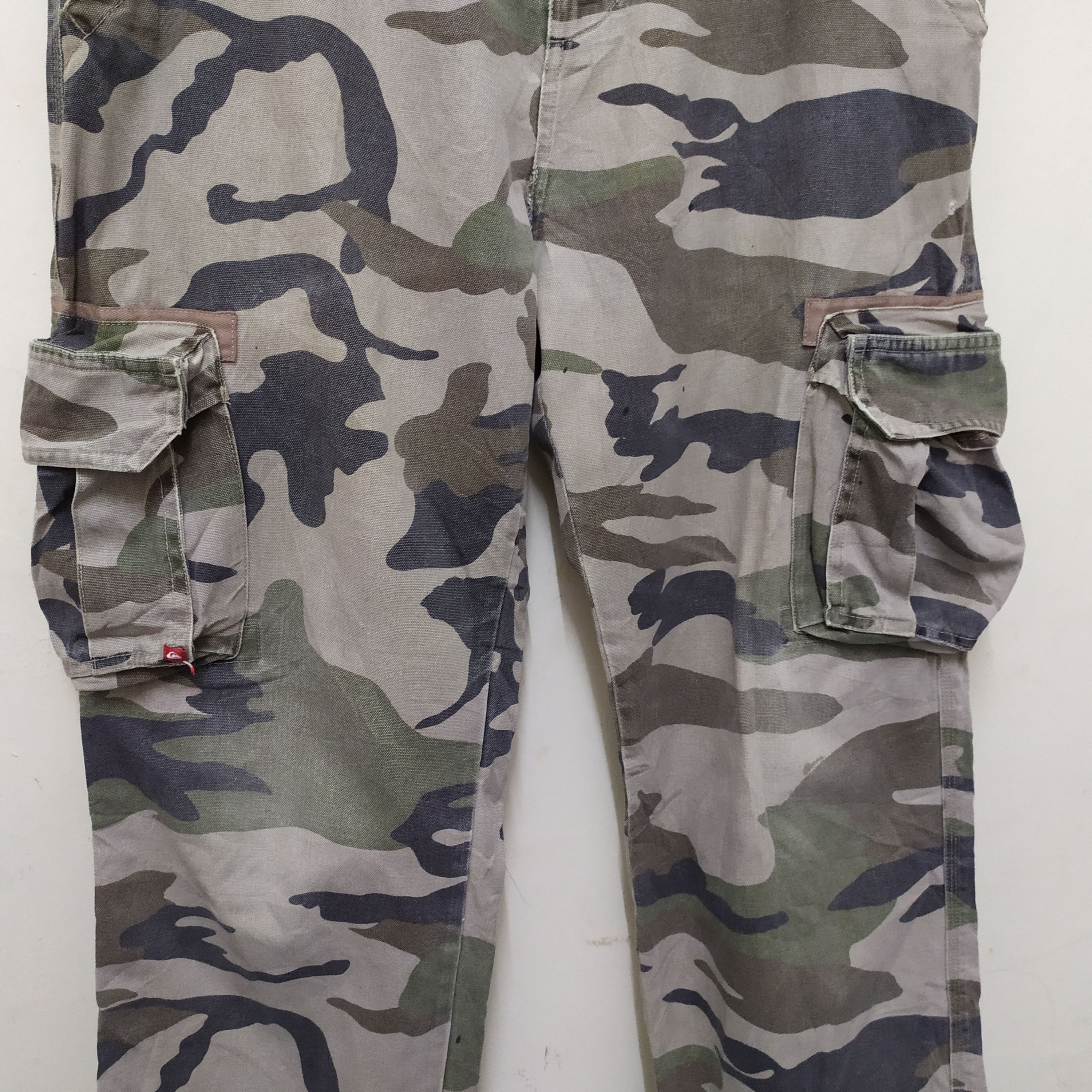 Japanese Brand × Quicksilver Quiksilver Camo Cargo Pants Multipocket Utility Pants Size US 34 / EU 50 - 12 Thumbnail