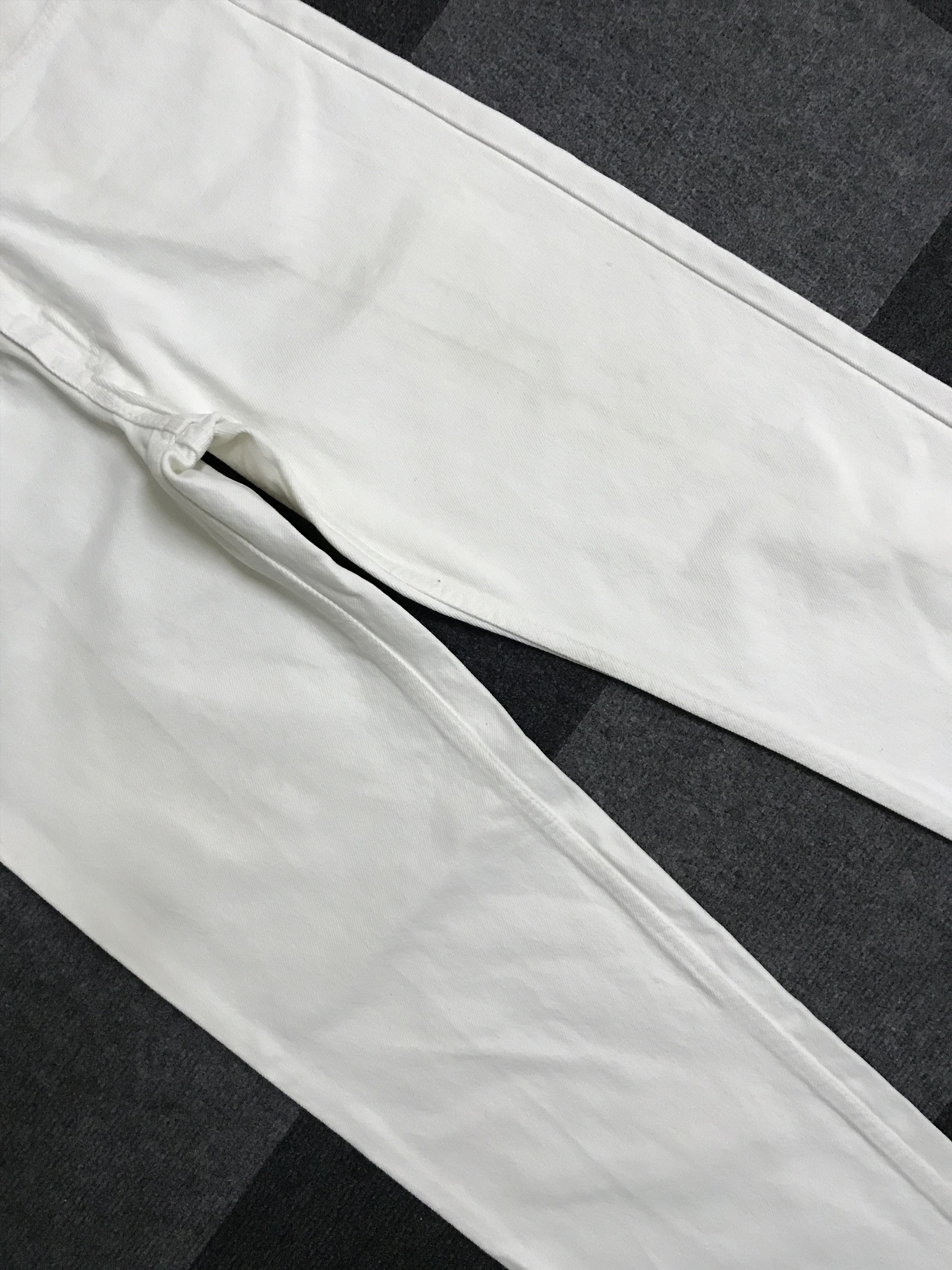 Levi's VLEV103 - Vintage Levis 501 White Jeans Size 29" - 3 Thumbnail