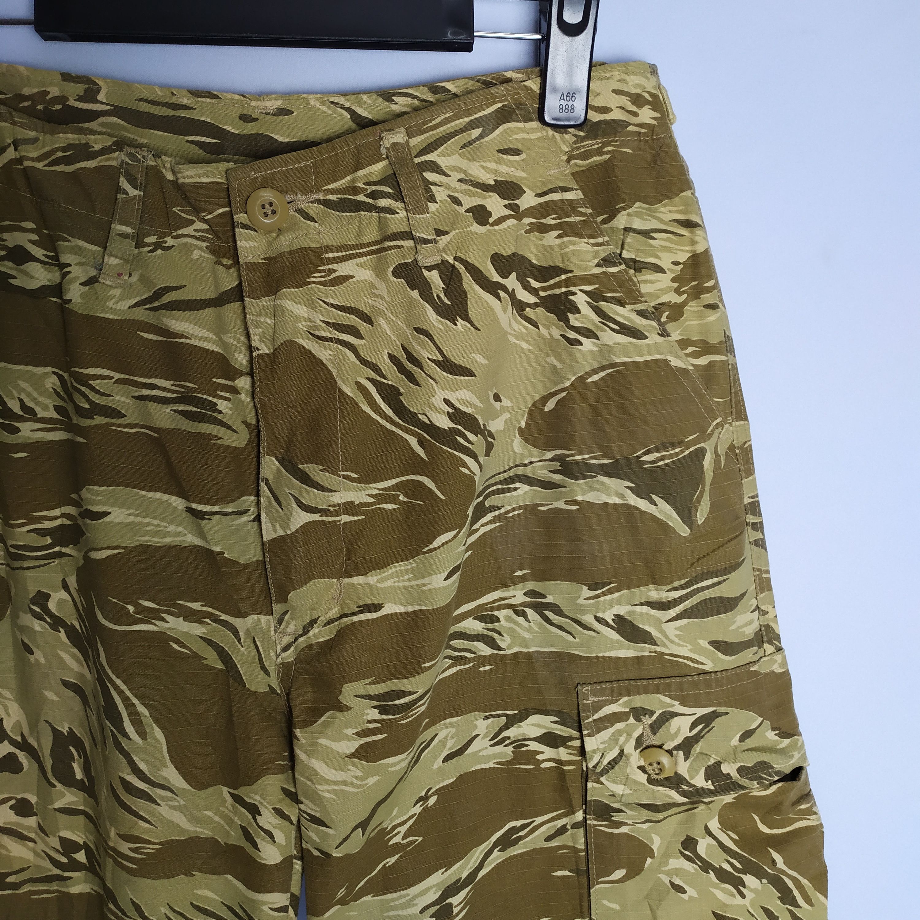 Other VINTAGE TIGER STRIPE MILITARY FADED CARGO PANTS Size US 30 / EU 46 - 5 Thumbnail