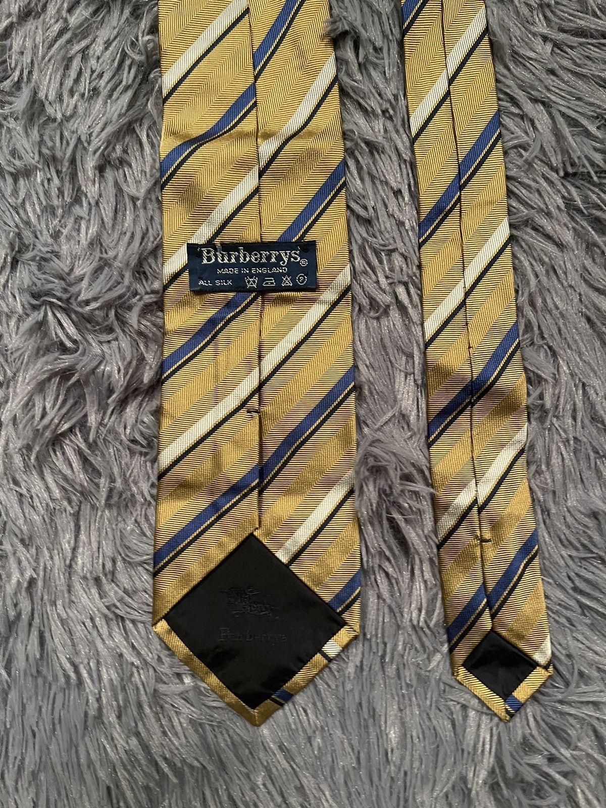 Burberry × Vintage Burberry’s 90s vintage silk tie Size ONE SIZE - 2 Thumbnail