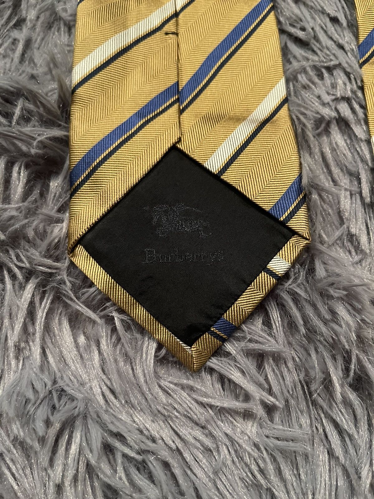 Burberry × Vintage Burberry’s 90s vintage silk tie Size ONE SIZE - 3 Thumbnail