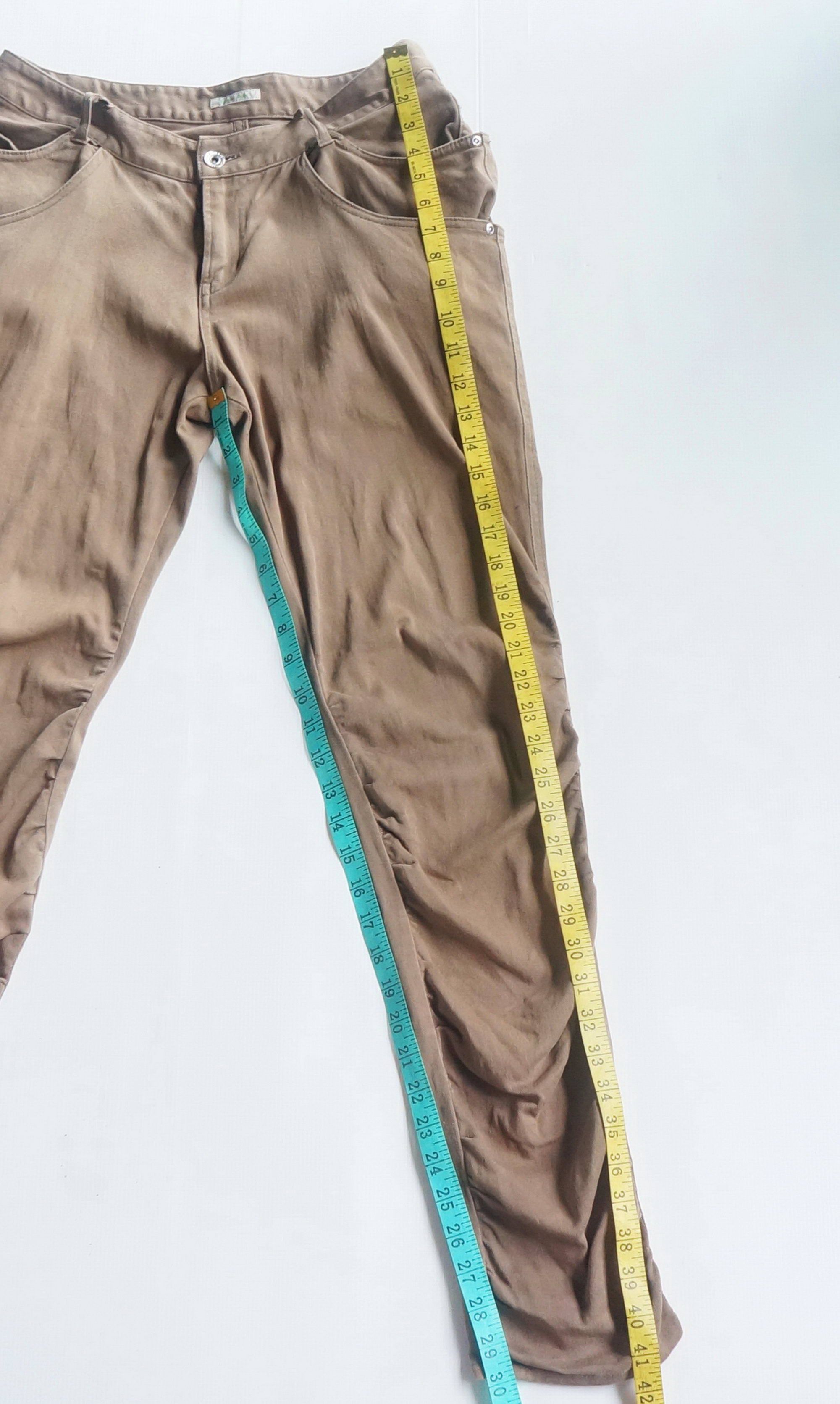 Japanese Brand ON THE COUCH Large Side Pocket & Curvy Leg Denim Size 26" / US 2 / IT 38 - 16 Thumbnail