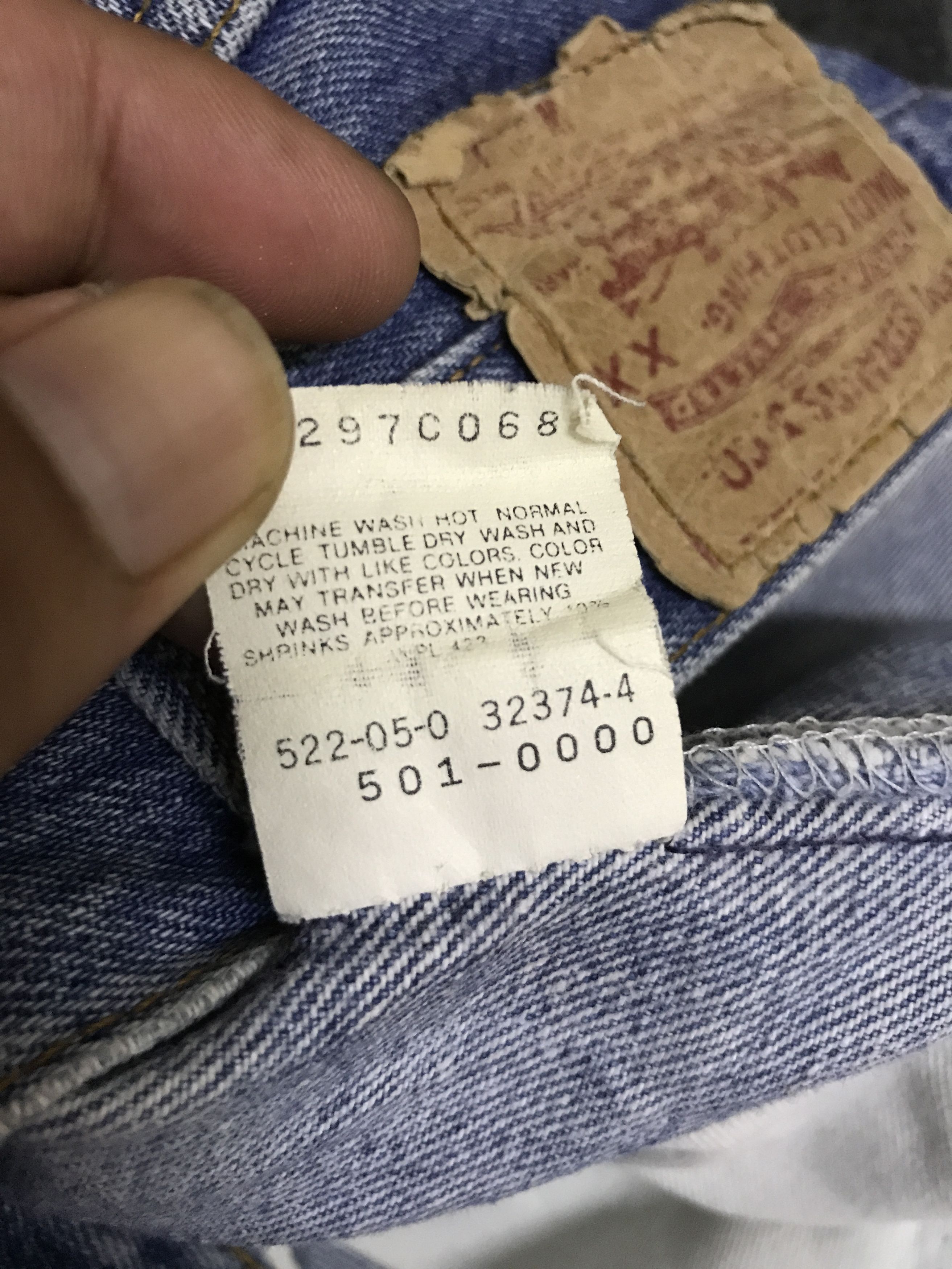 Art Comes First VLEV129-Vintage Levis 501 Paint Art Light Wash Jeans Size US 29 - 15 Thumbnail