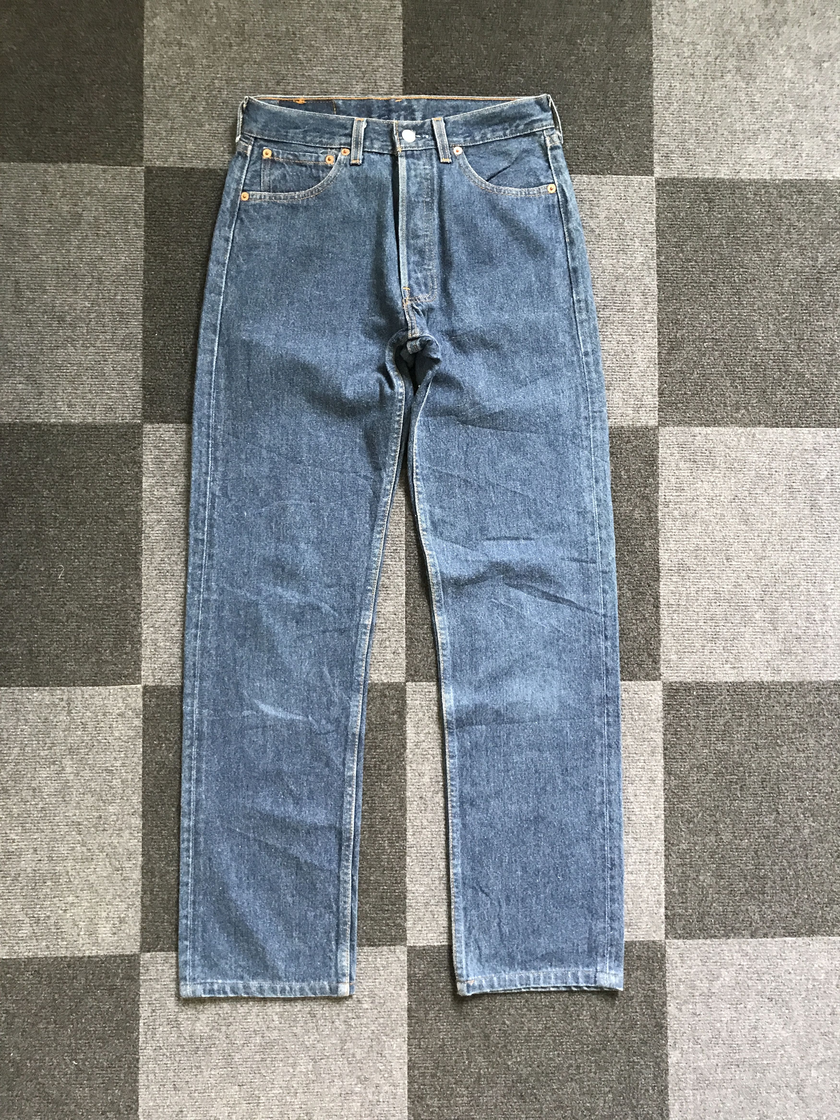 VLEV88 Vintage Levis 501 Blue Wash Jeans