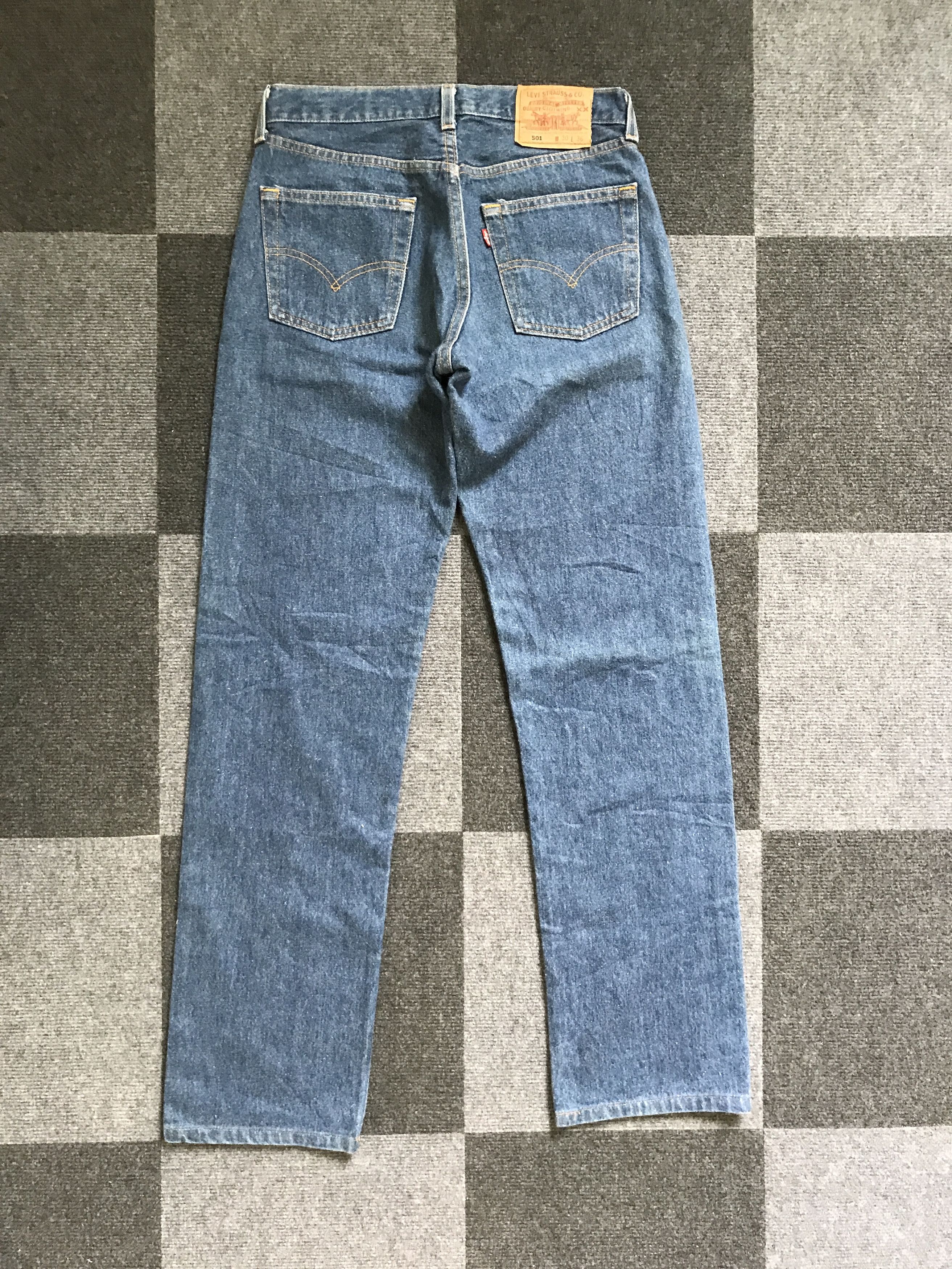 Levi's VLEV88 - Vintage Levis 501 Blue Wash Jeans Size US 27 - 7 Thumbnail