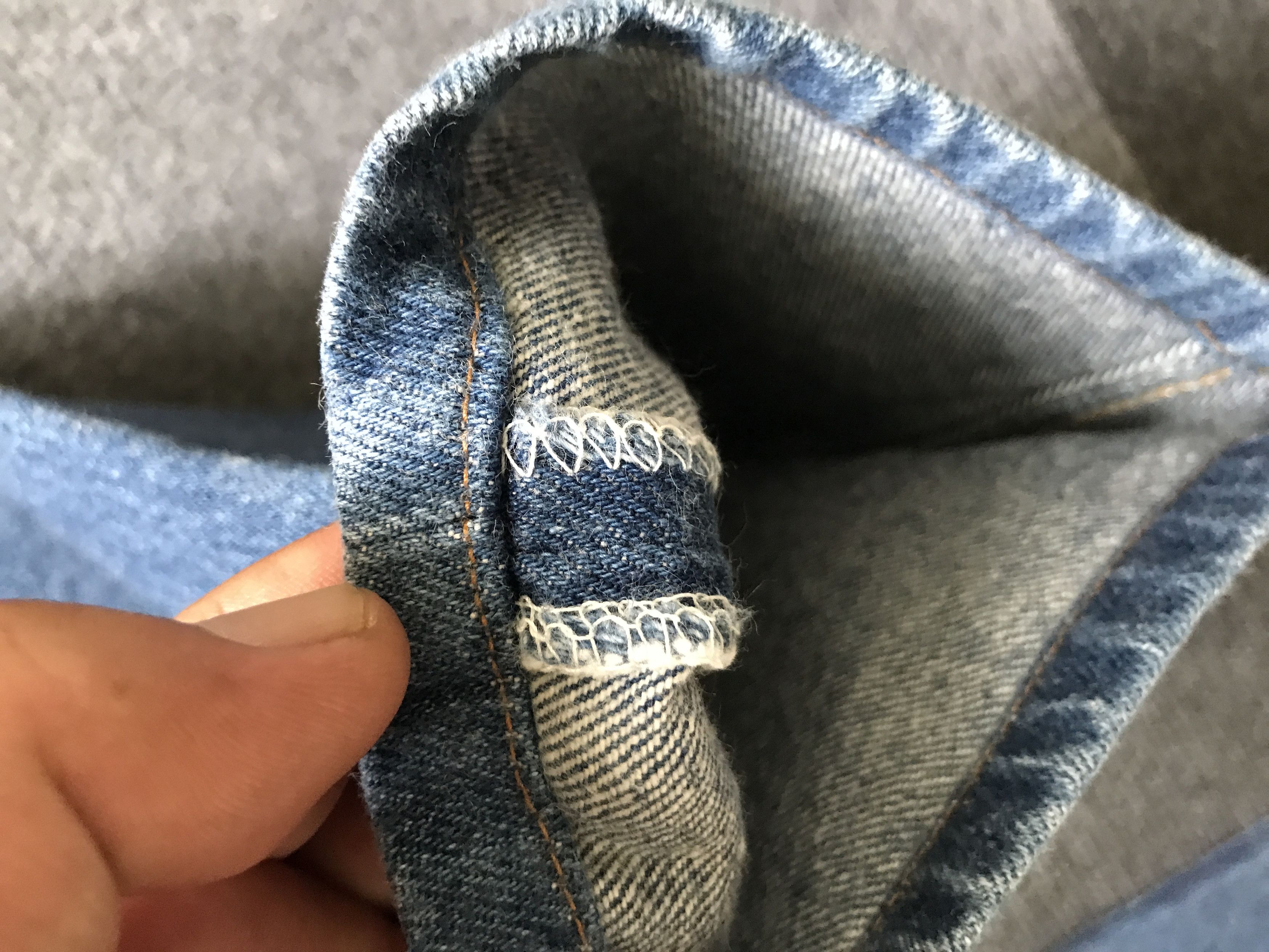 Levi's VLEV88 - Vintage Levis 501 Blue Wash Jeans Size US 27 - 11 Thumbnail
