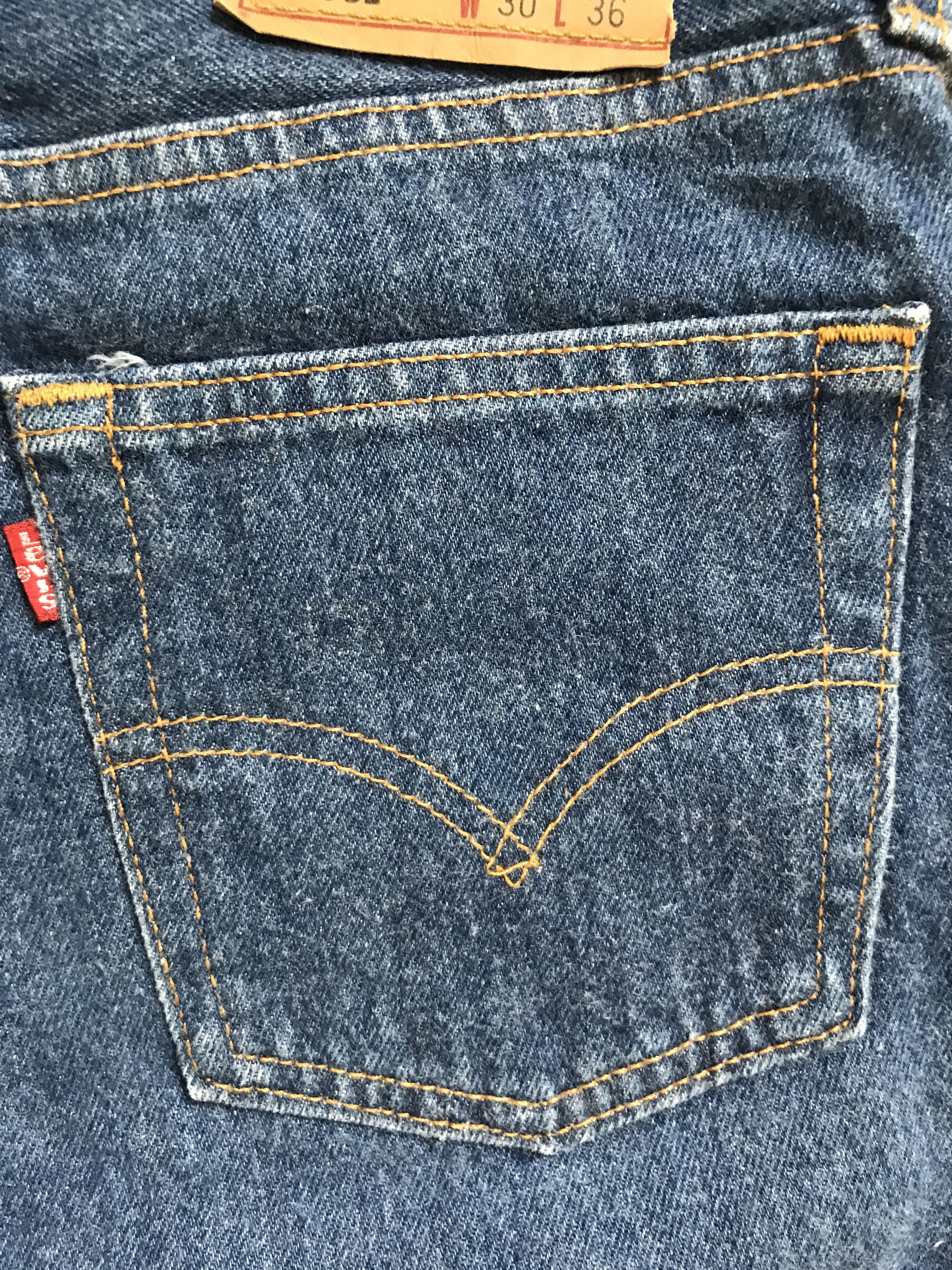 Levi's VLEV88 - Vintage Levis 501 Blue Wash Jeans Size US 27 - 12 Thumbnail