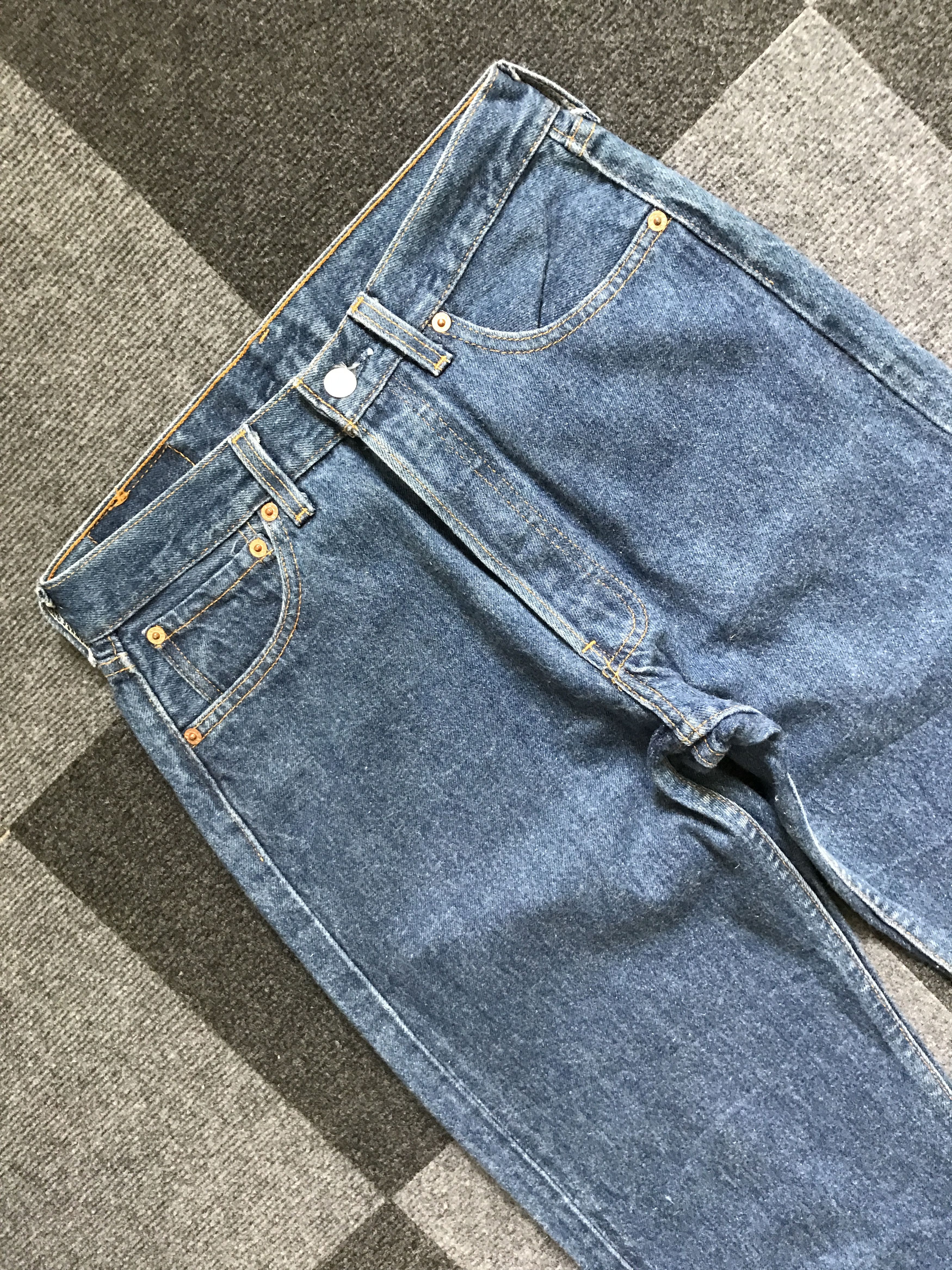 Levi's VLEV88 - Vintage Levis 501 Blue Wash Jeans Size US 27 - 2 Thumbnail