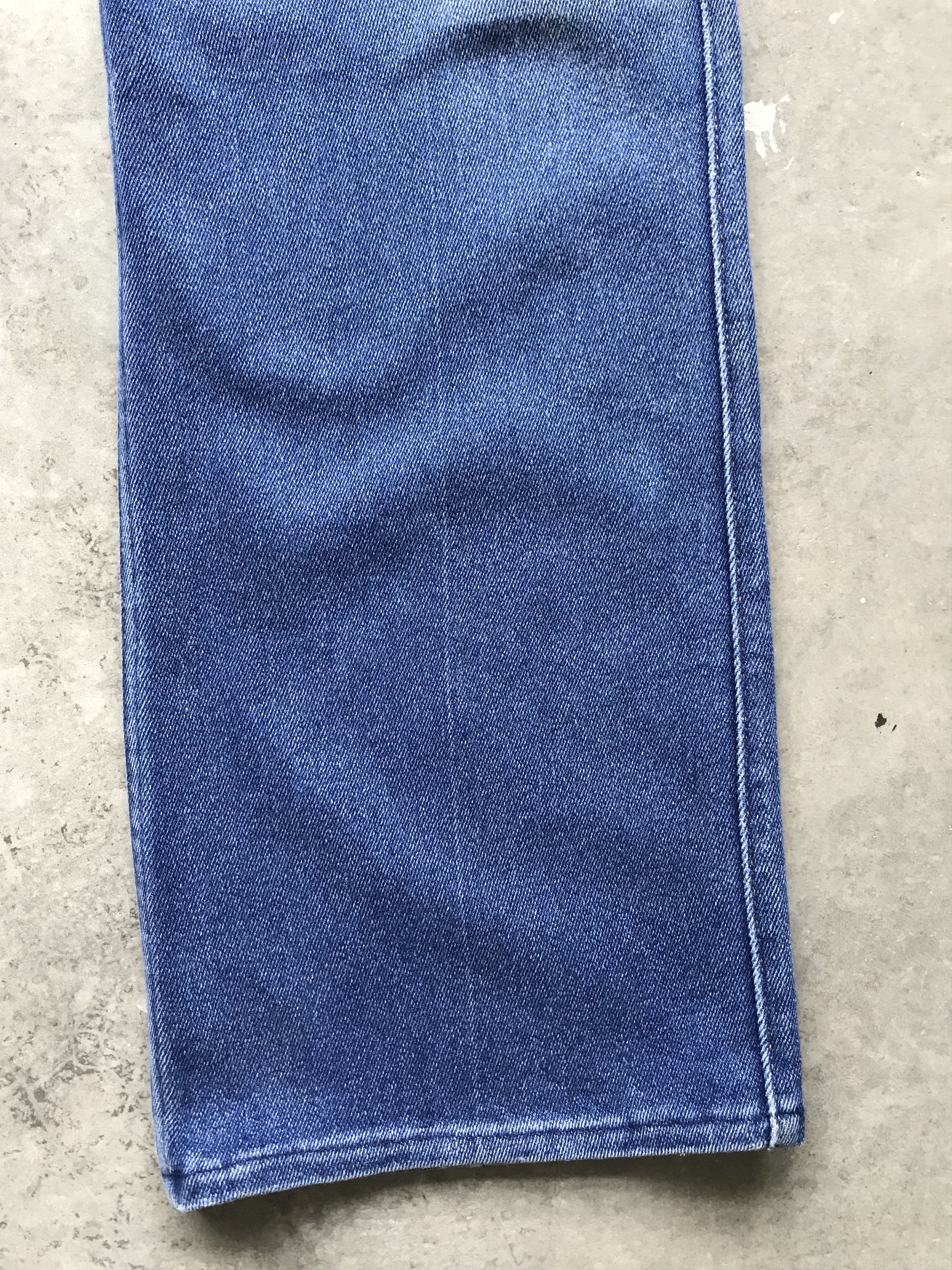 Levi's VLEV57 Vintage Levis 517 Medium Wash Light Distressed Jeans Size US 40 / EU 56 - 4 Thumbnail