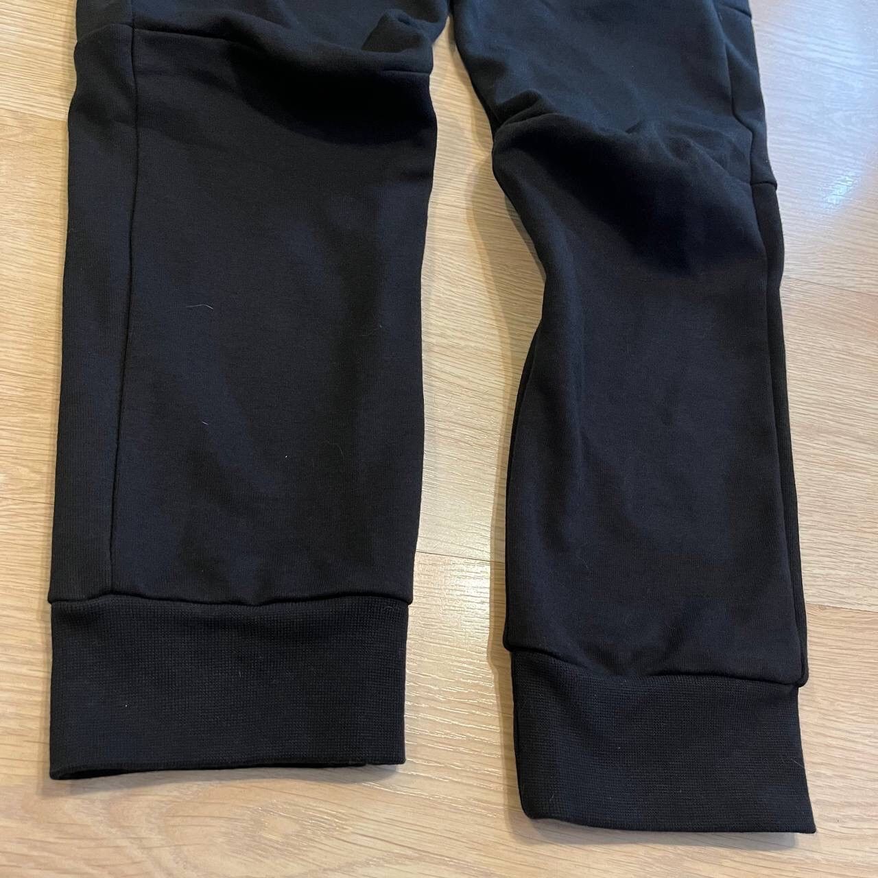 Adidas NWT REAL MADRID ADIDAS 2022/2023 FOOTBALL TRAINING PANTS Size US 30 / EU 46 - 5 Thumbnail