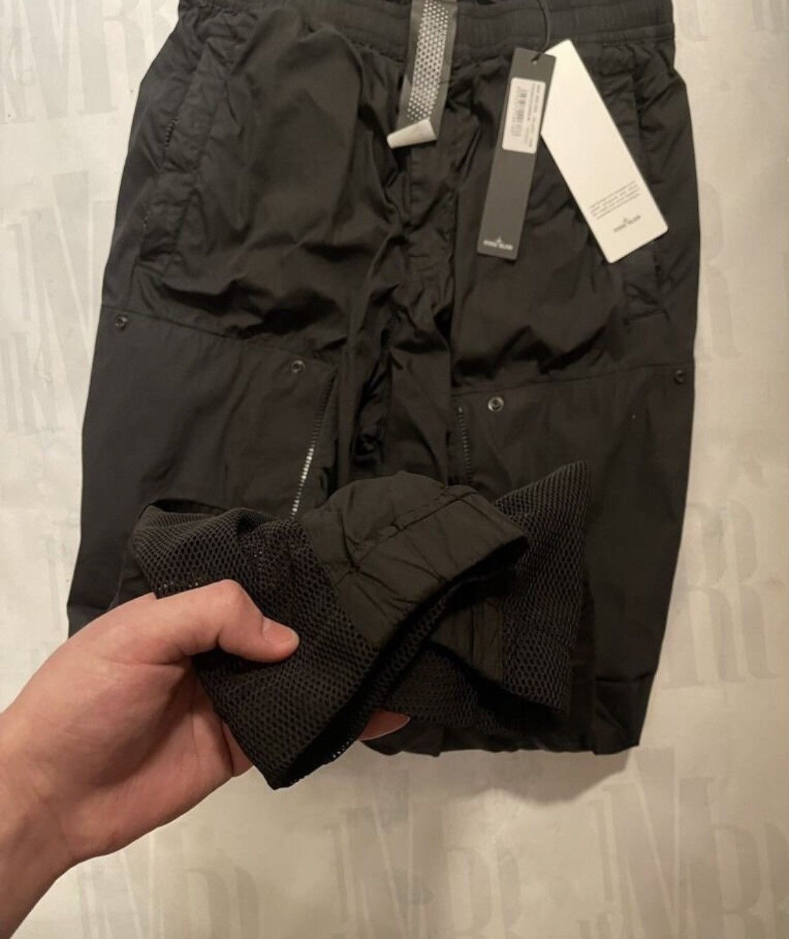 Stone Island × Stone Island Shadow Project Convertible Mesh-Panel Zip Cargo Pants Size US 32 / EU 48 - 4 Thumbnail