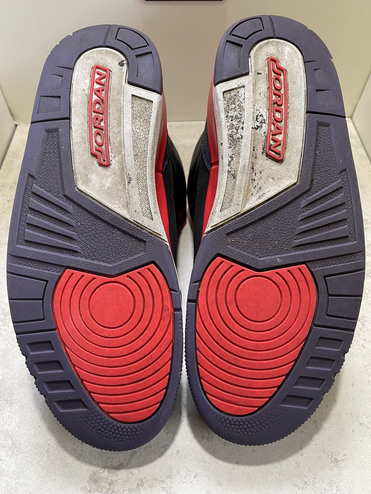 Jordan Brand × Nike Nike Air Jordan 3 Retro Crimson 2013 Size 13 Mens Size US 13 / EU 46 - 8 Thumbnail