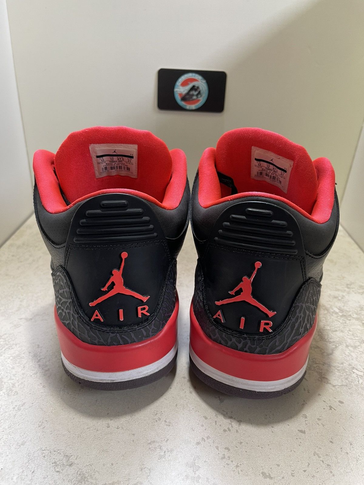 Jordan Brand × Nike Nike Air Jordan 3 Retro Crimson 2013 Size 13 Mens Size US 13 / EU 46 - 6 Thumbnail