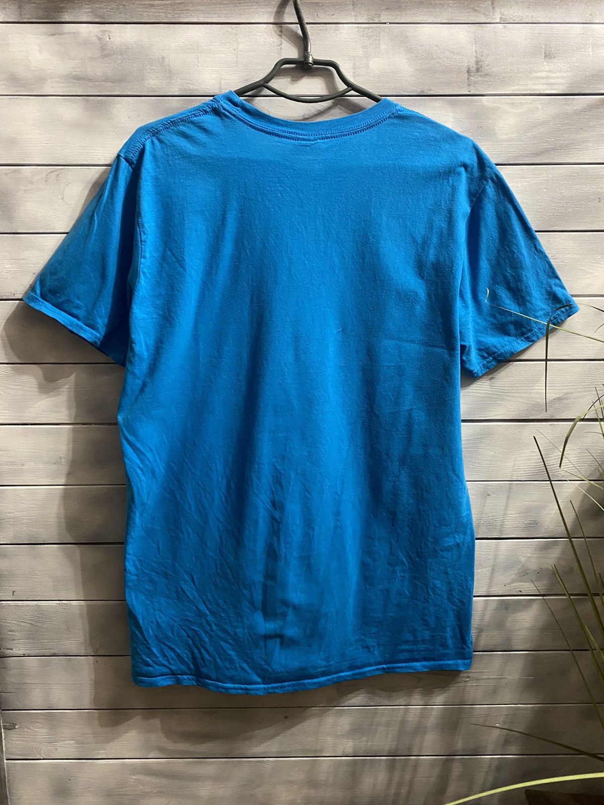 Gildan Rare T-Shirt “ The Vivienne Westwood “ . Y2K style. Size US L / EU 52-54 / 3 - 5 Thumbnail