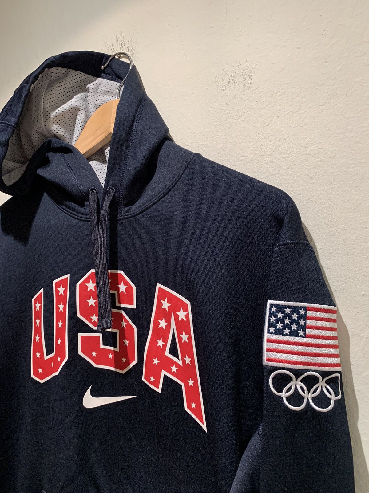 Nike *RARE* Nike x Team USA Olympics Embroidered ThermaFit Hoodie Size US M / EU 48-50 / 2 - 2 Thumbnail