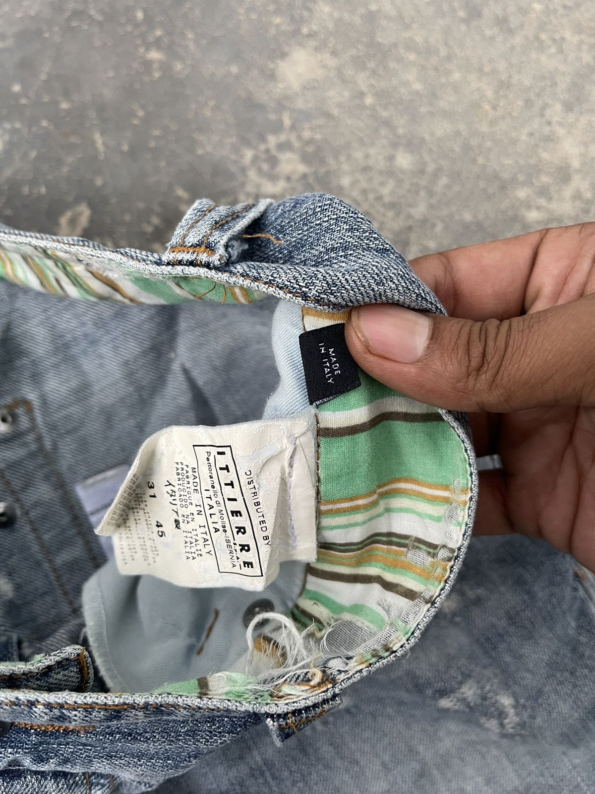 Dolce & Gabbana Dolce & Gabbana rugged distressed denim Size US 32 / EU 48 - 10 Thumbnail